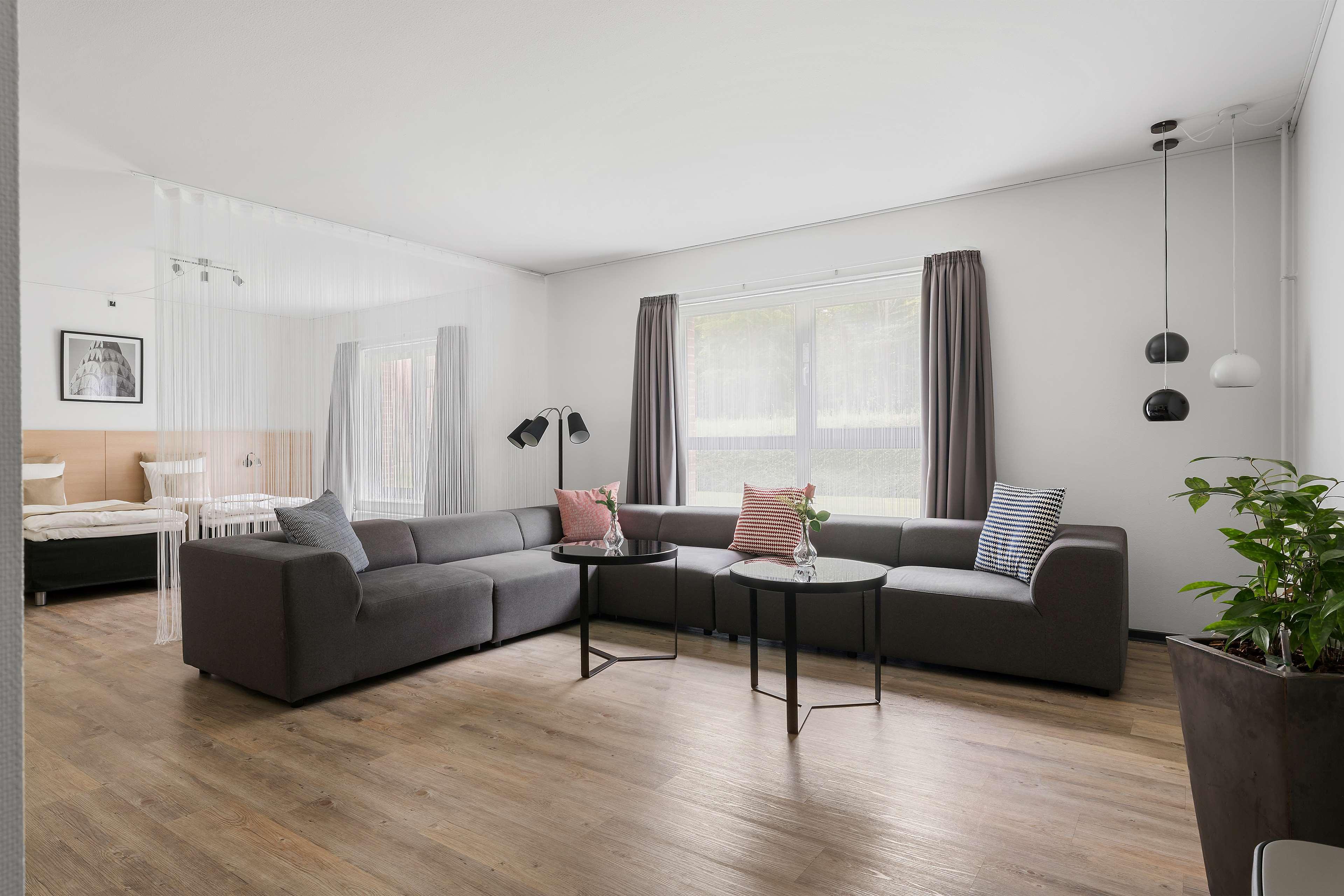 Family Room Capacity 4