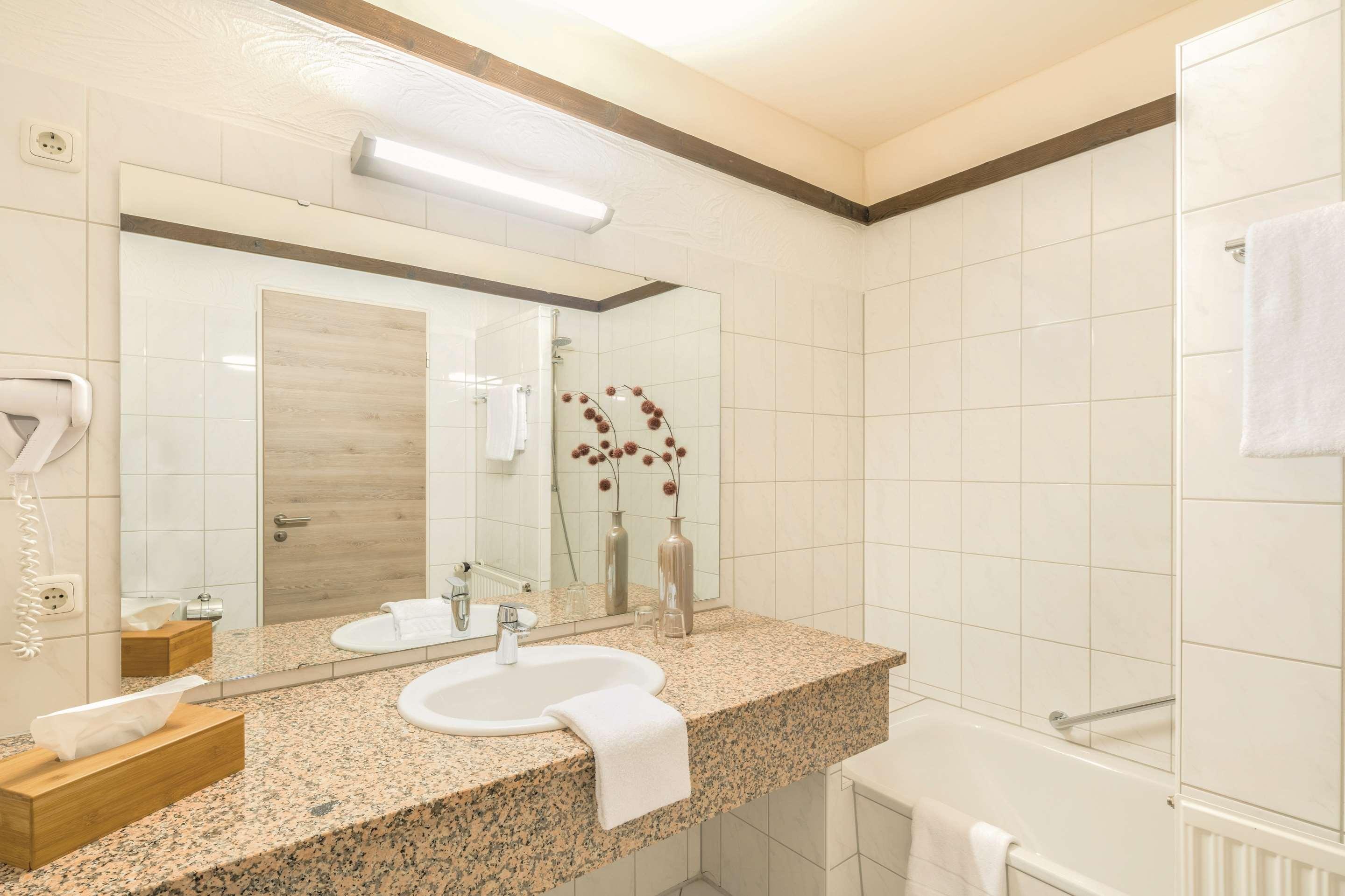 Double Queen Size Bed