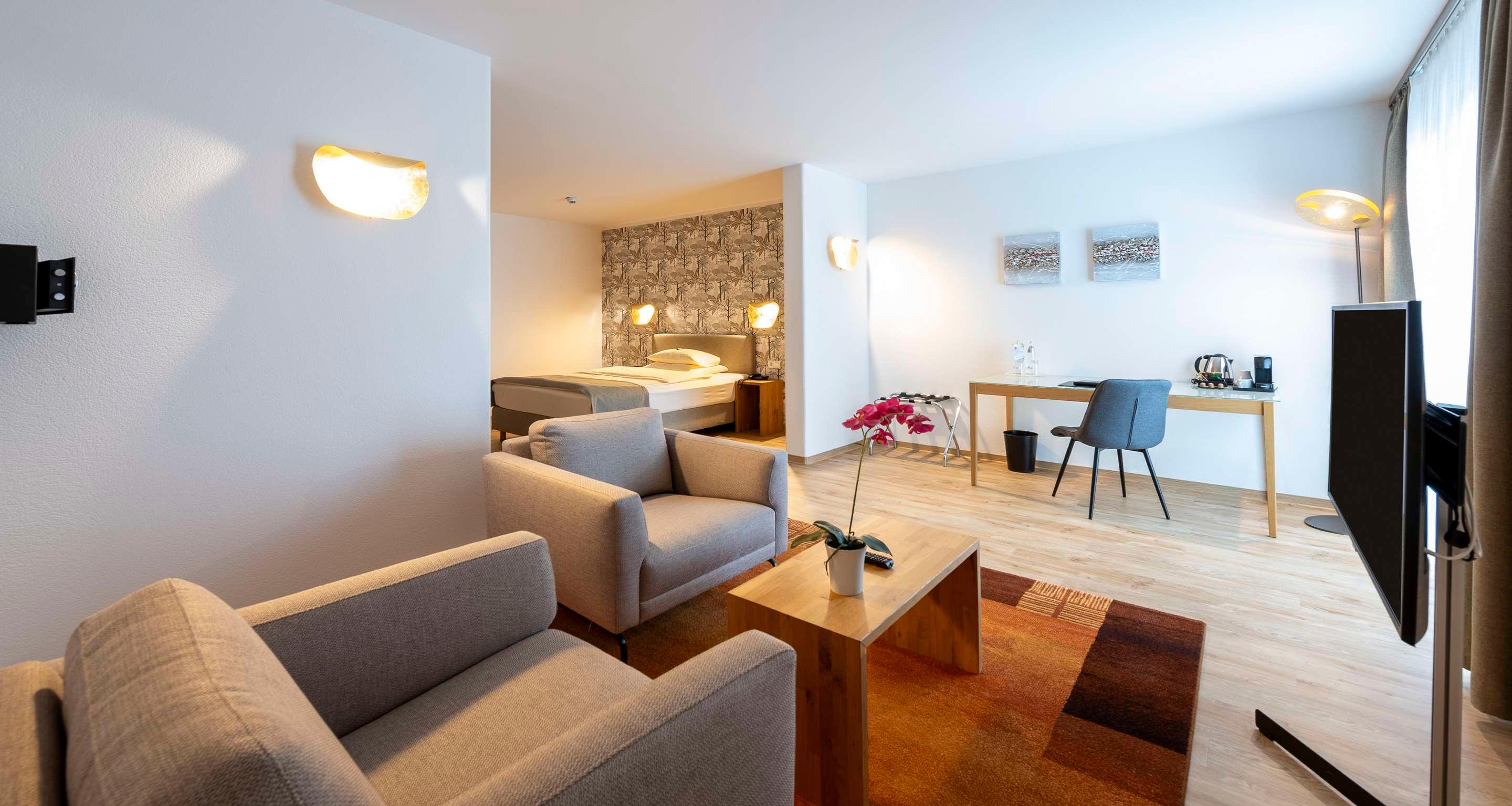 Suite Queen Size Bed