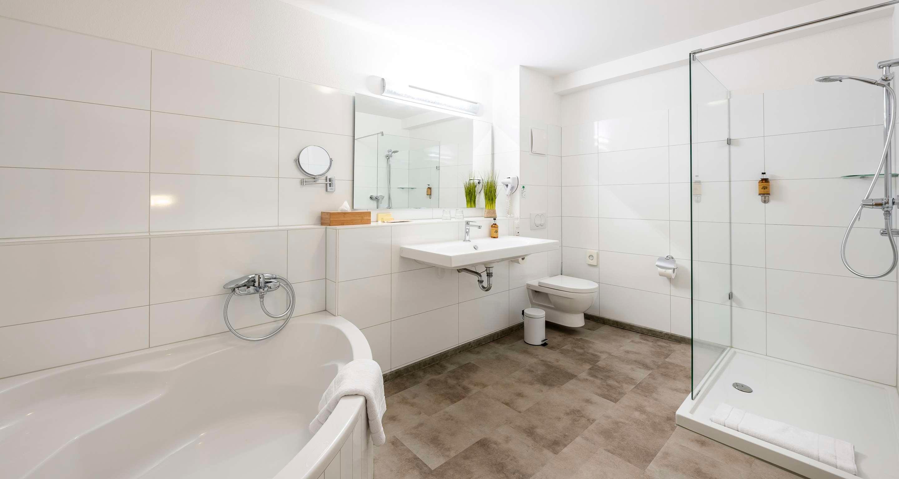 Suite Queen Size Bed