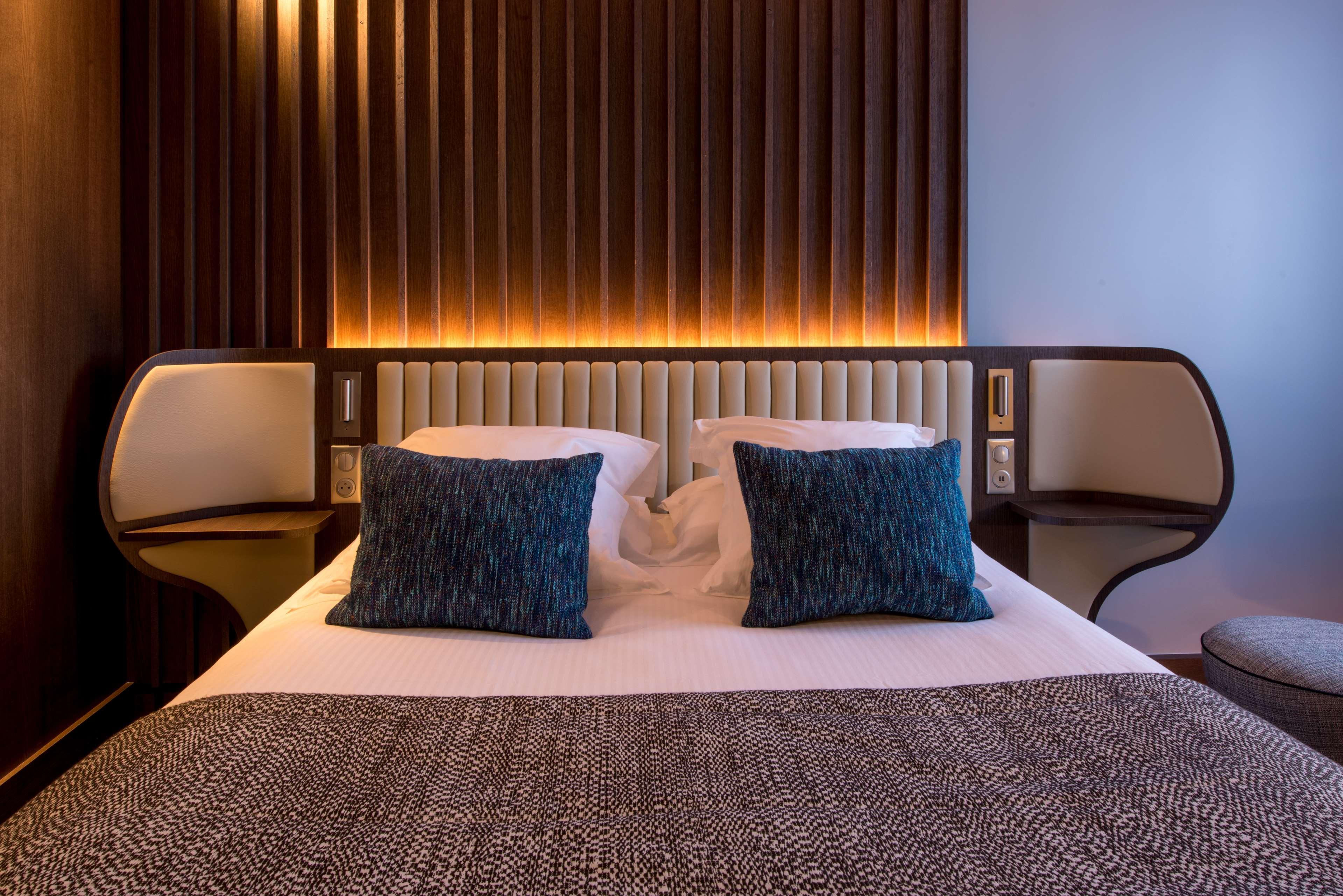 Double Queen Bed Non Smoking