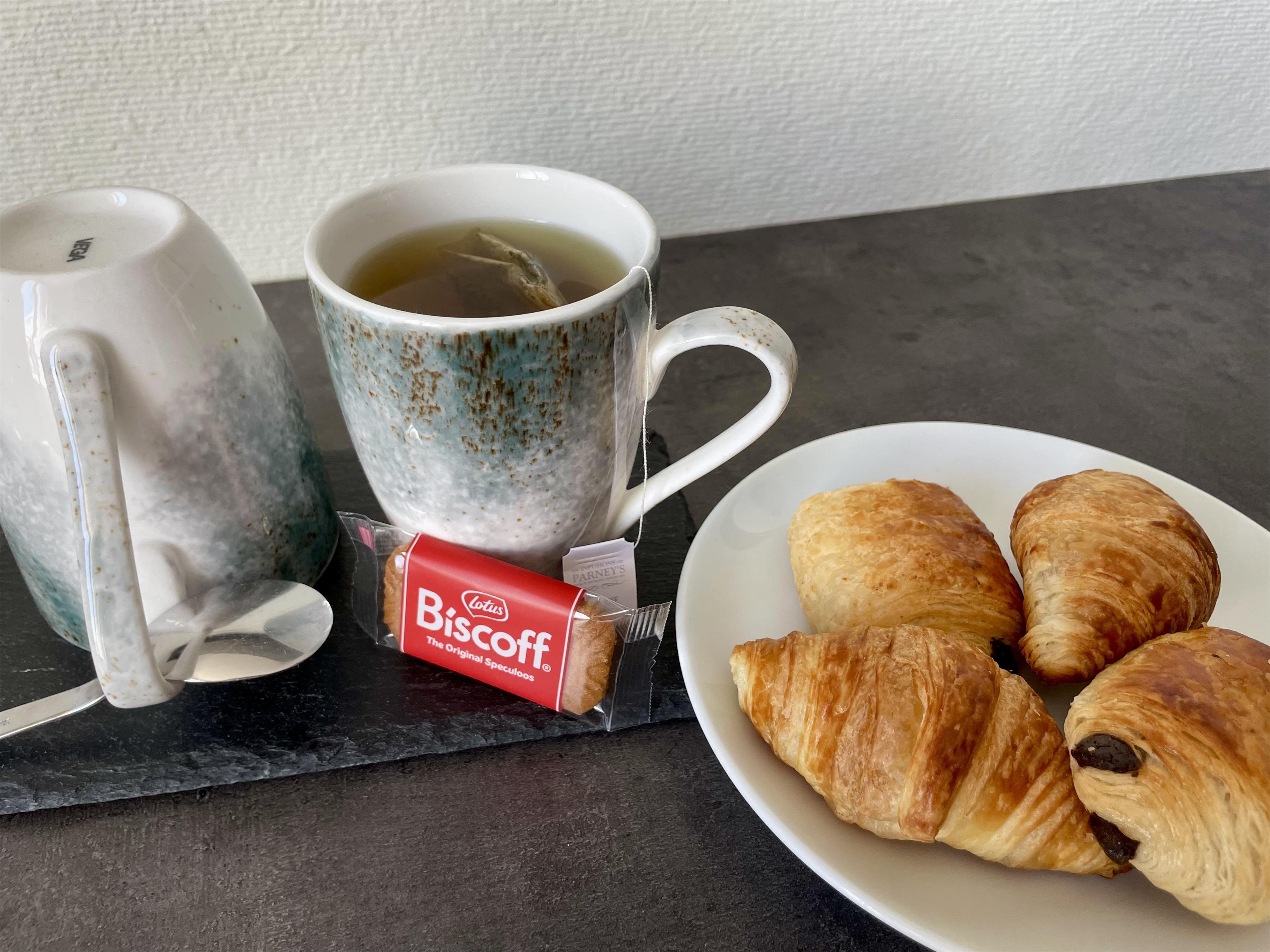 Junior Suite Queen Bed Non Smoking