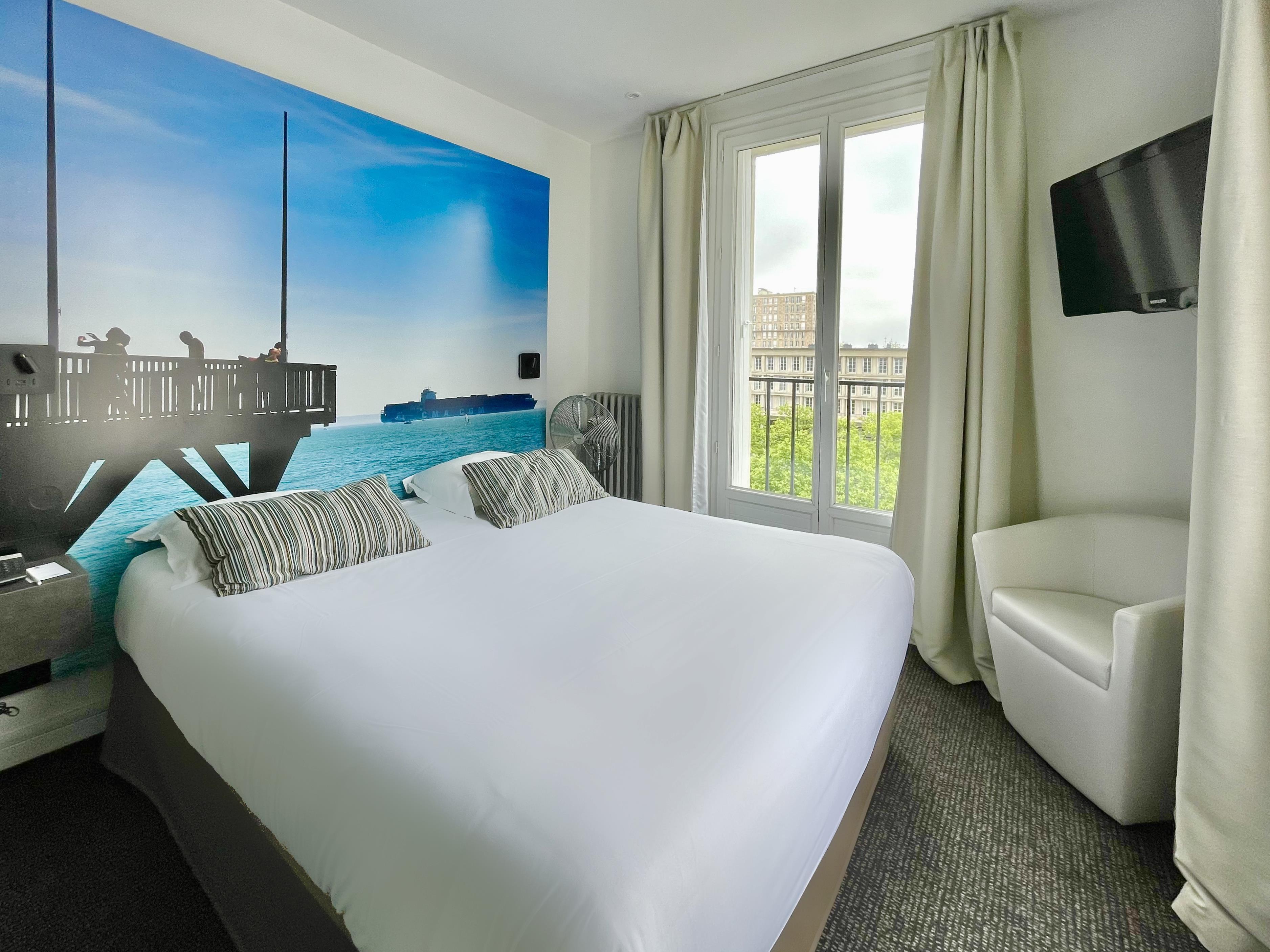 Double Superior Queen Bed