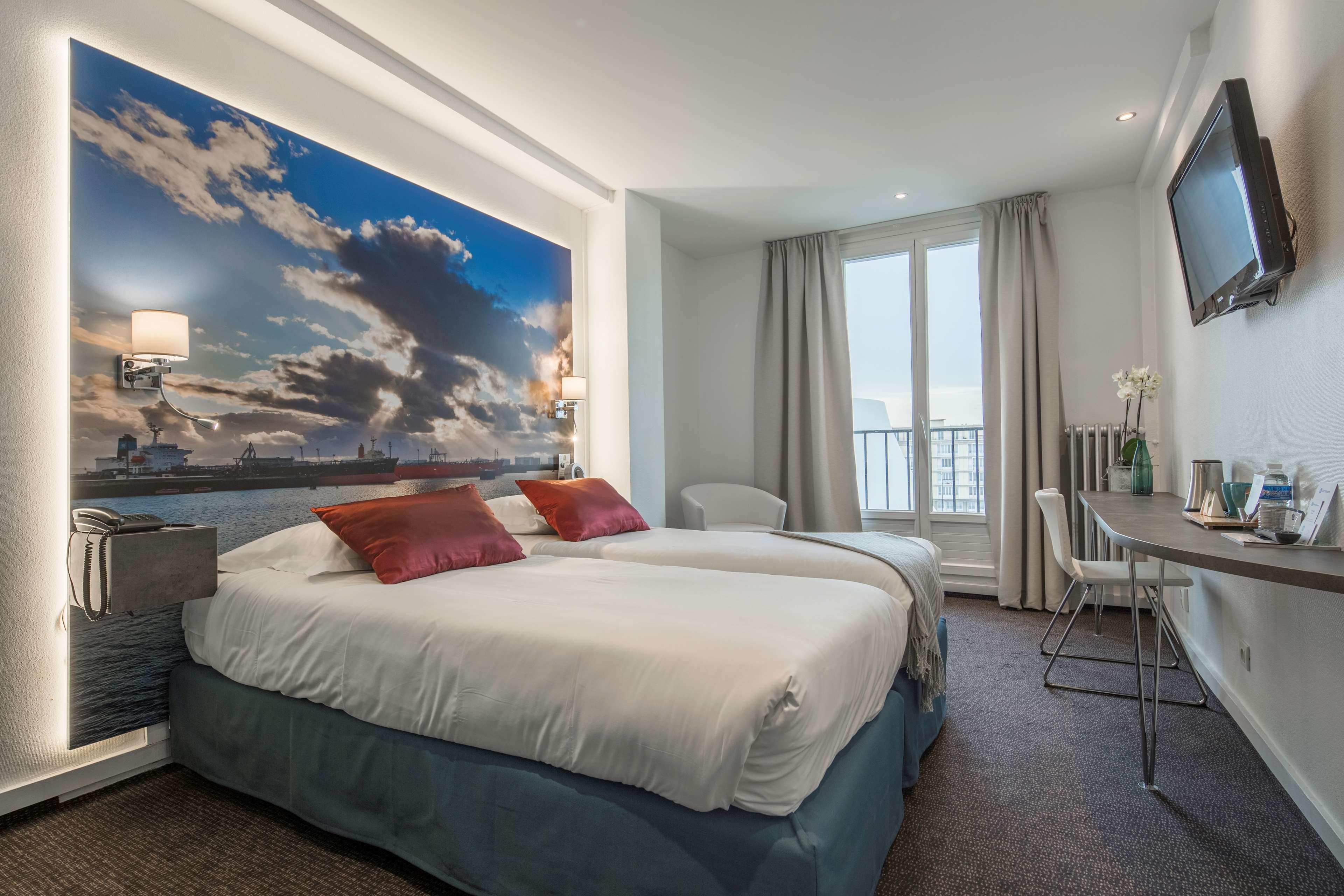 Double Superior Queen Bed