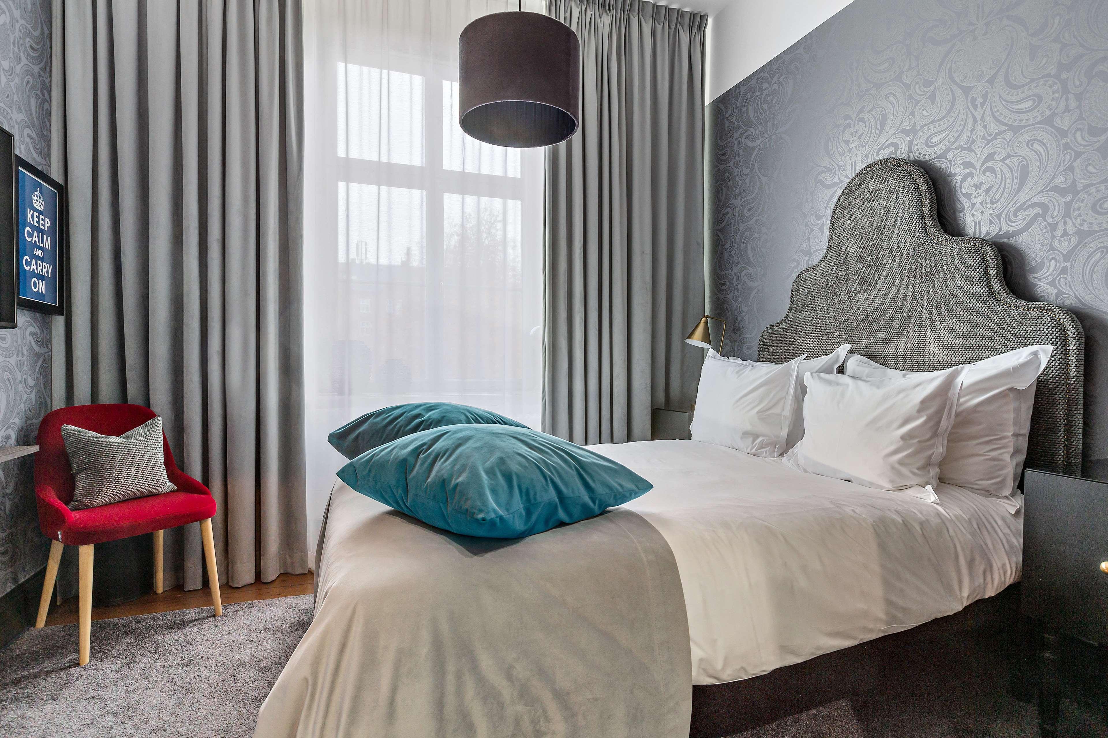 Double Queen Bed Non Smoking