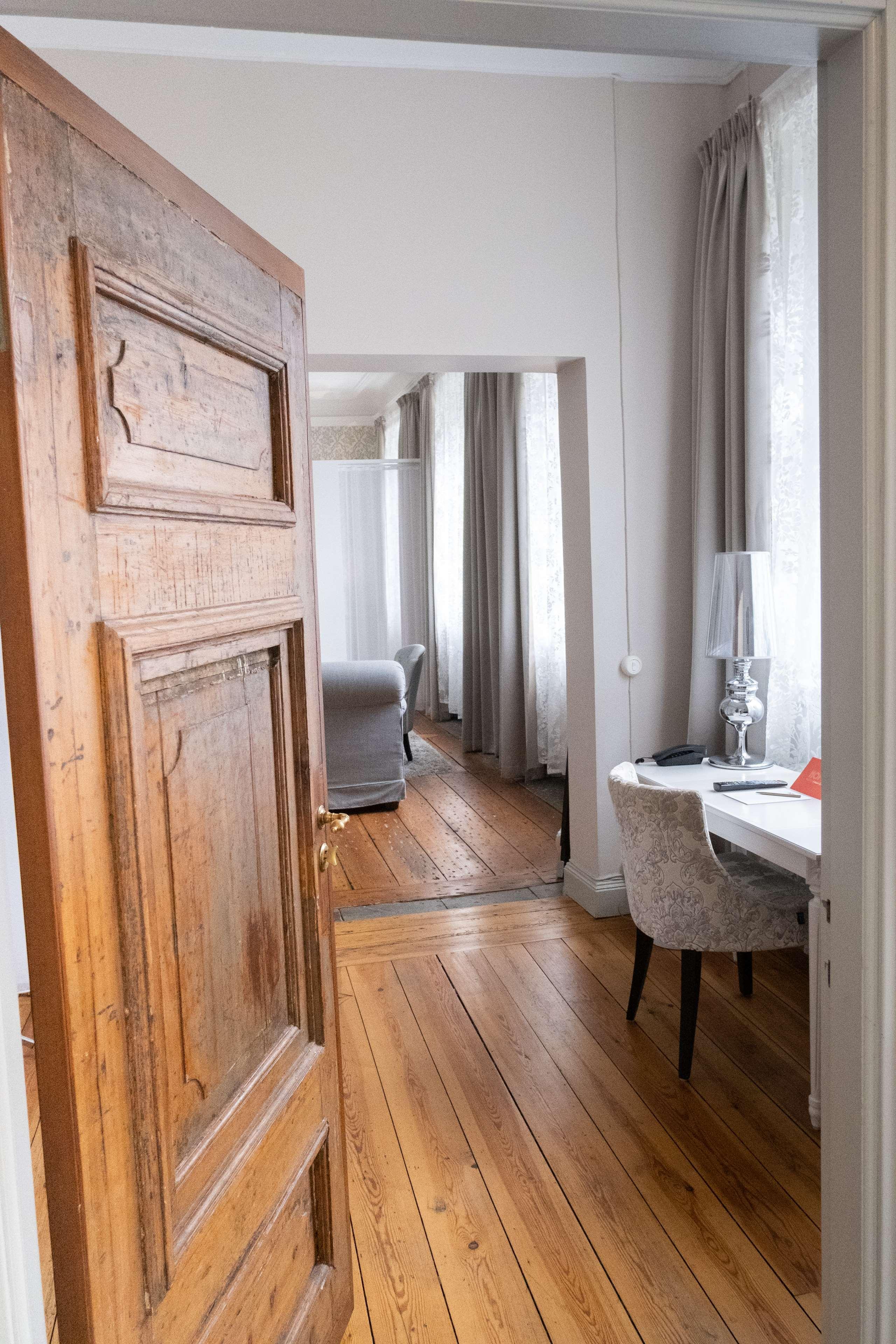 Suite King Bed Non Smoking