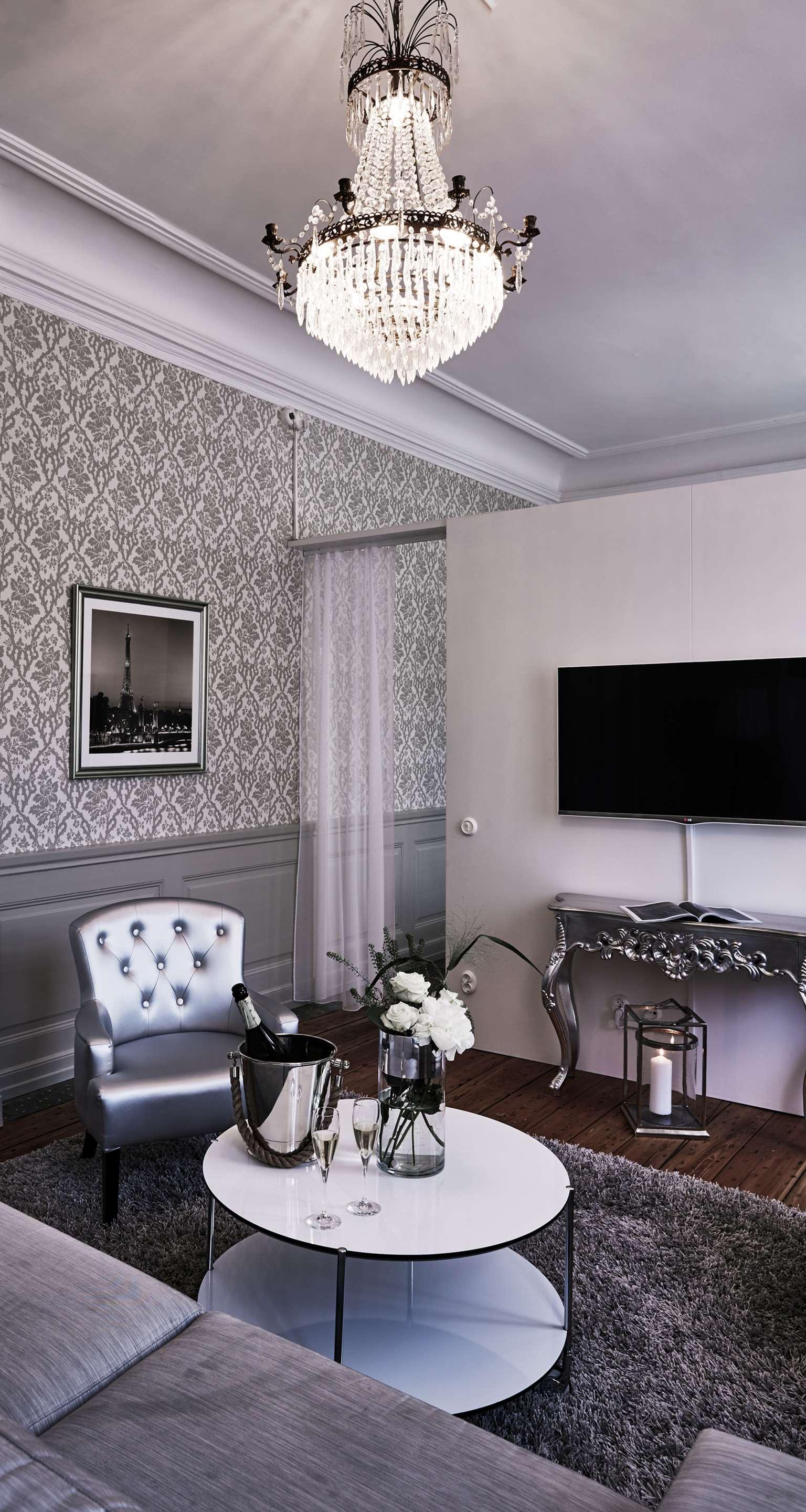 Suite King Bed Non Smoking