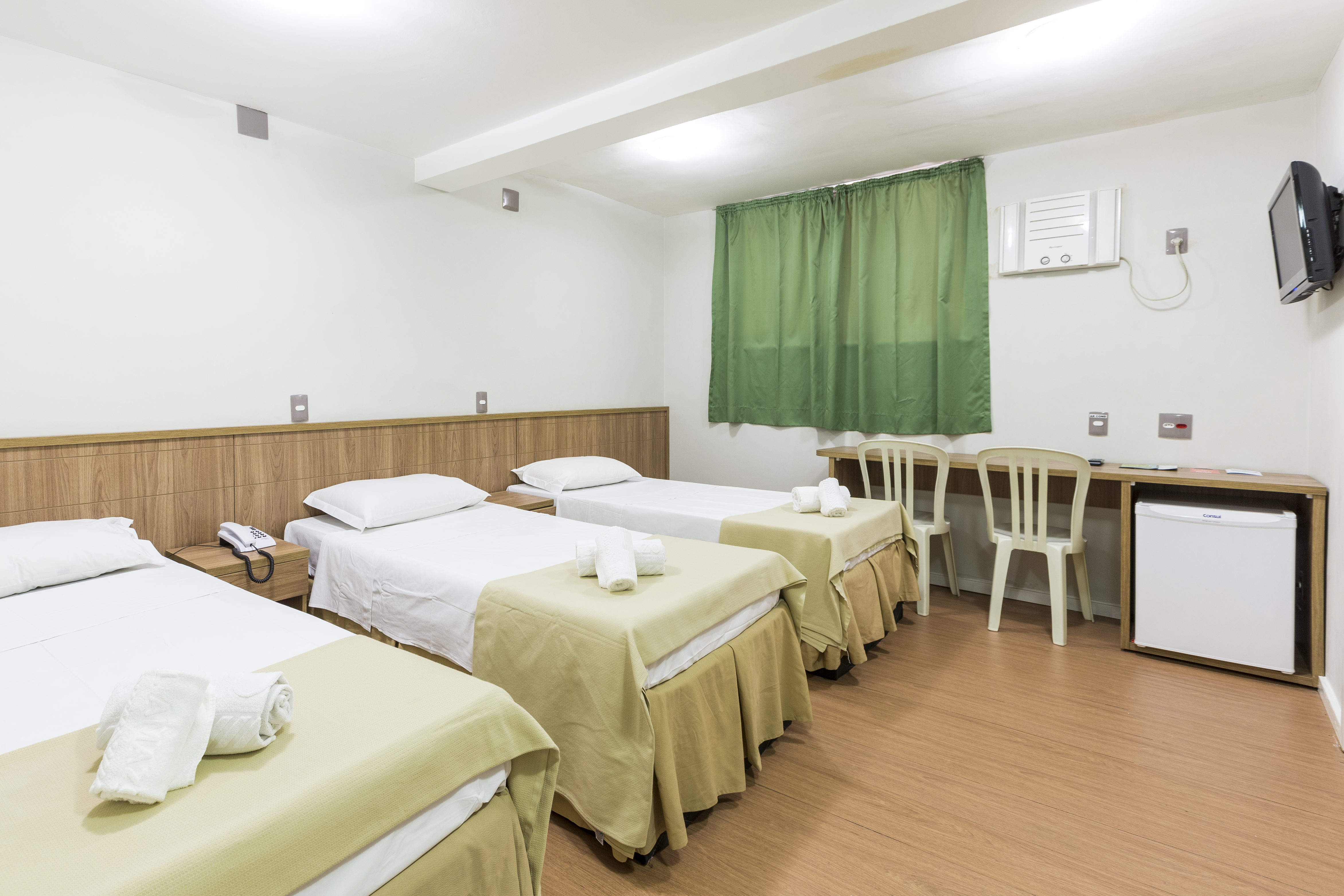 Family Room Capacity 4