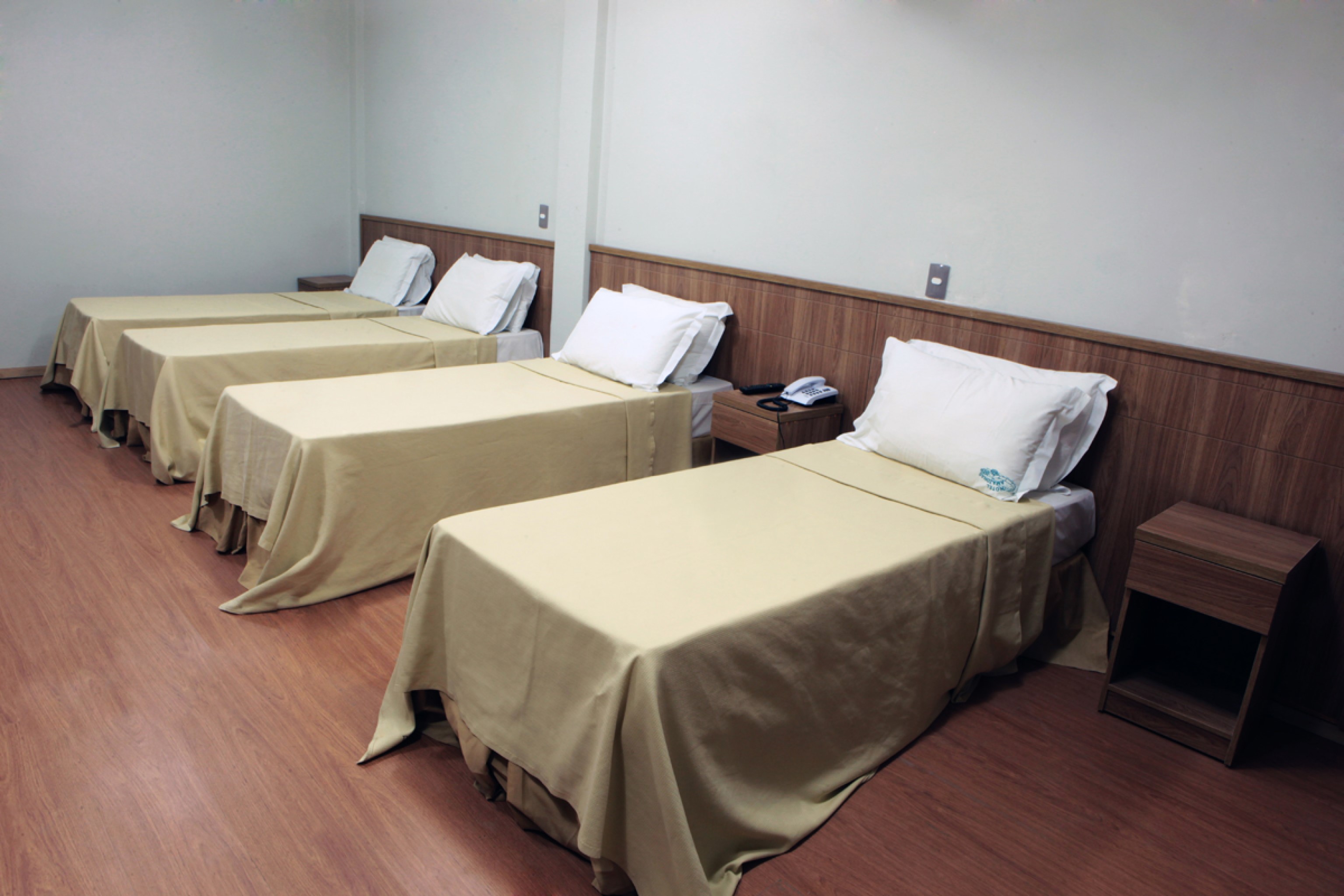 Family Room Capacity 4