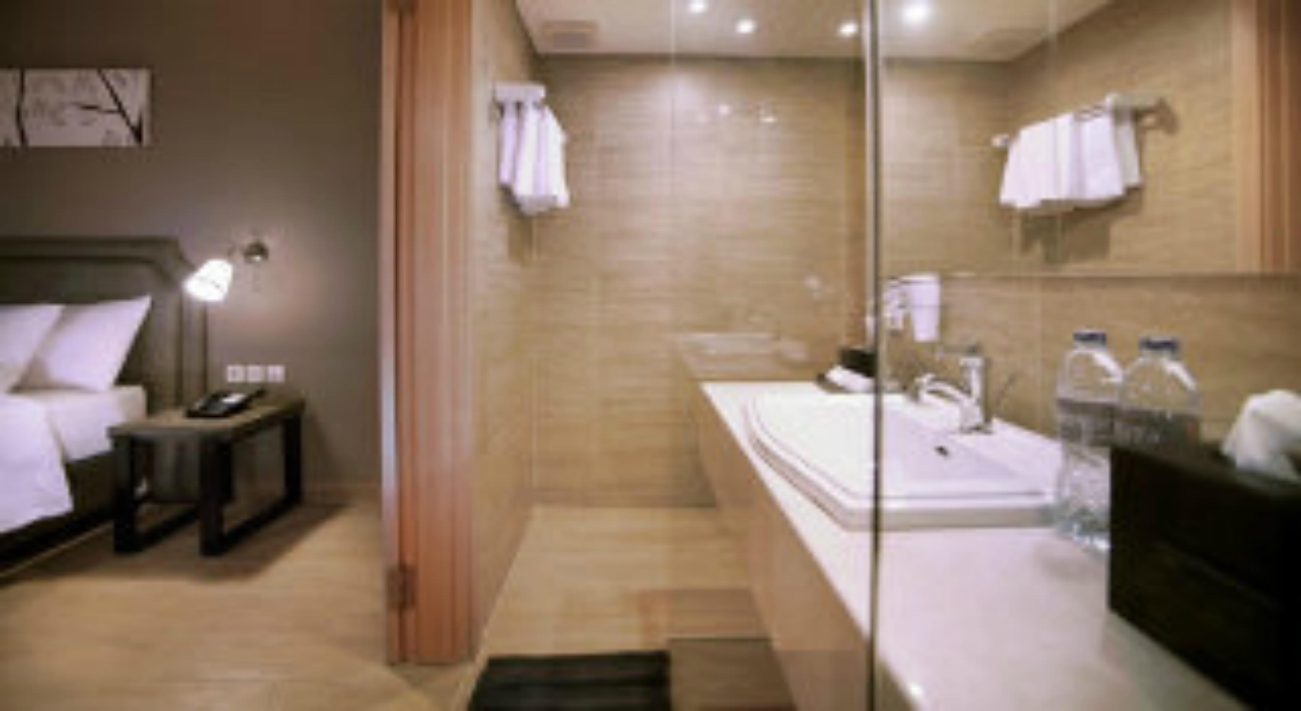 Double or Twin Deluxe