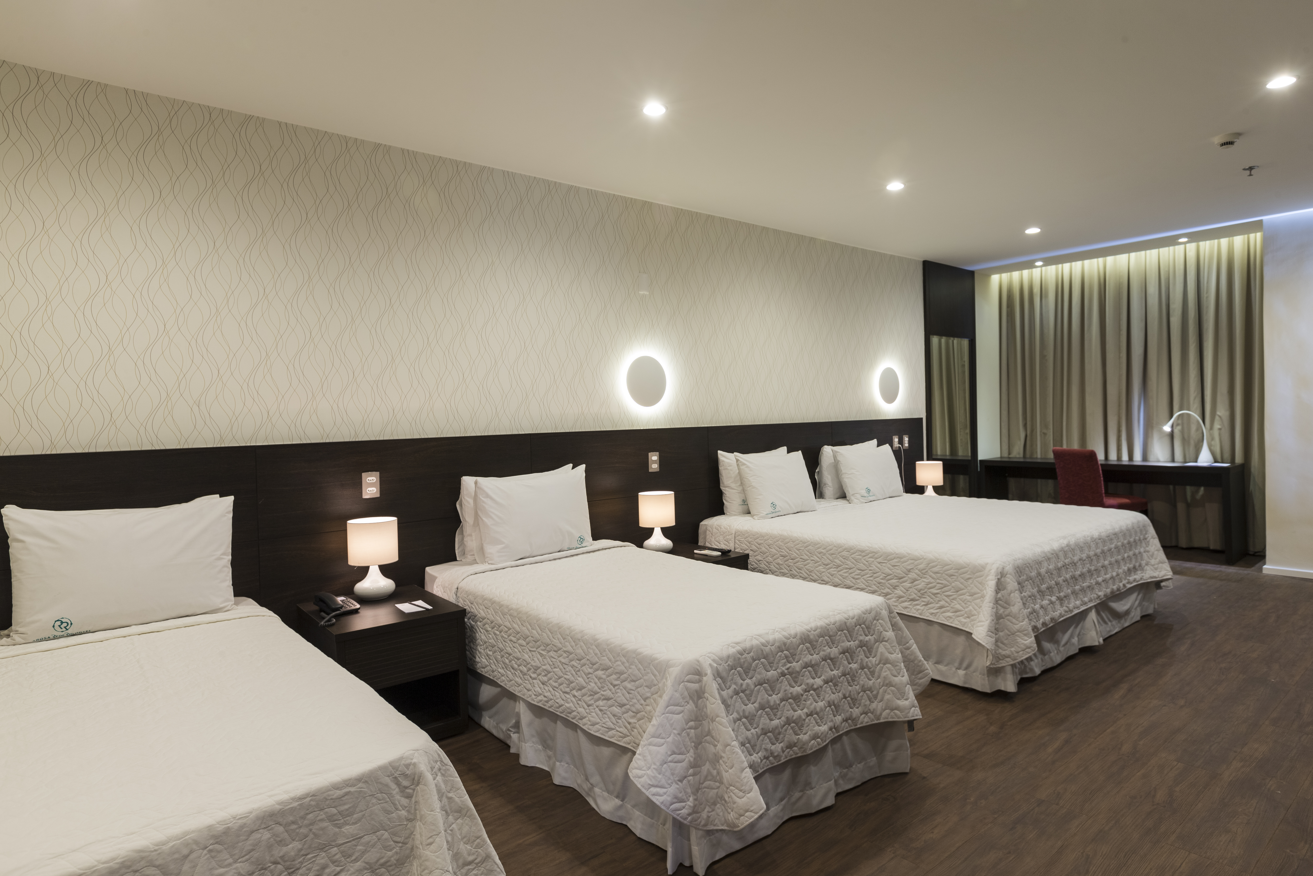 Family Room Capacity 5