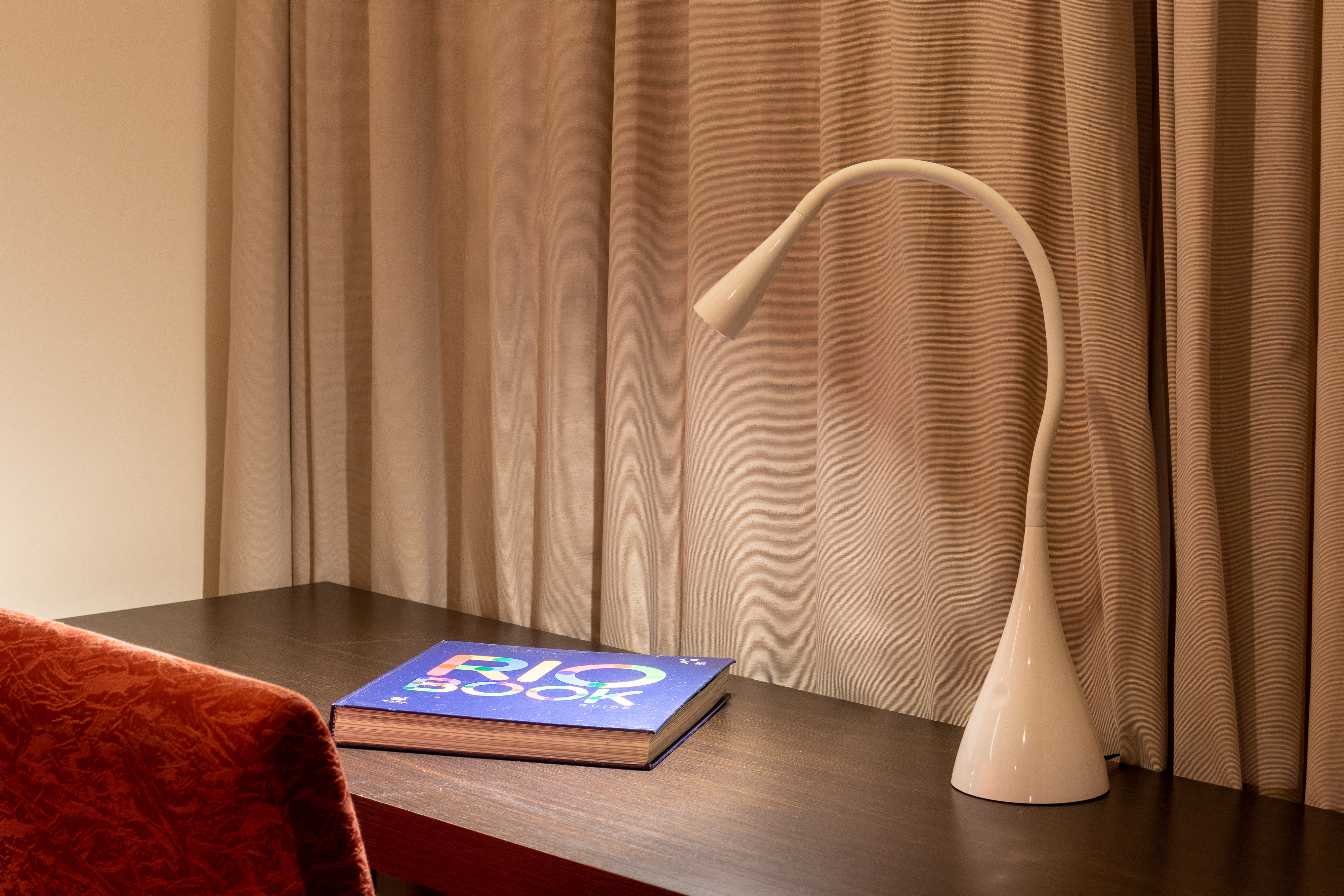 Family Room Capacity 6