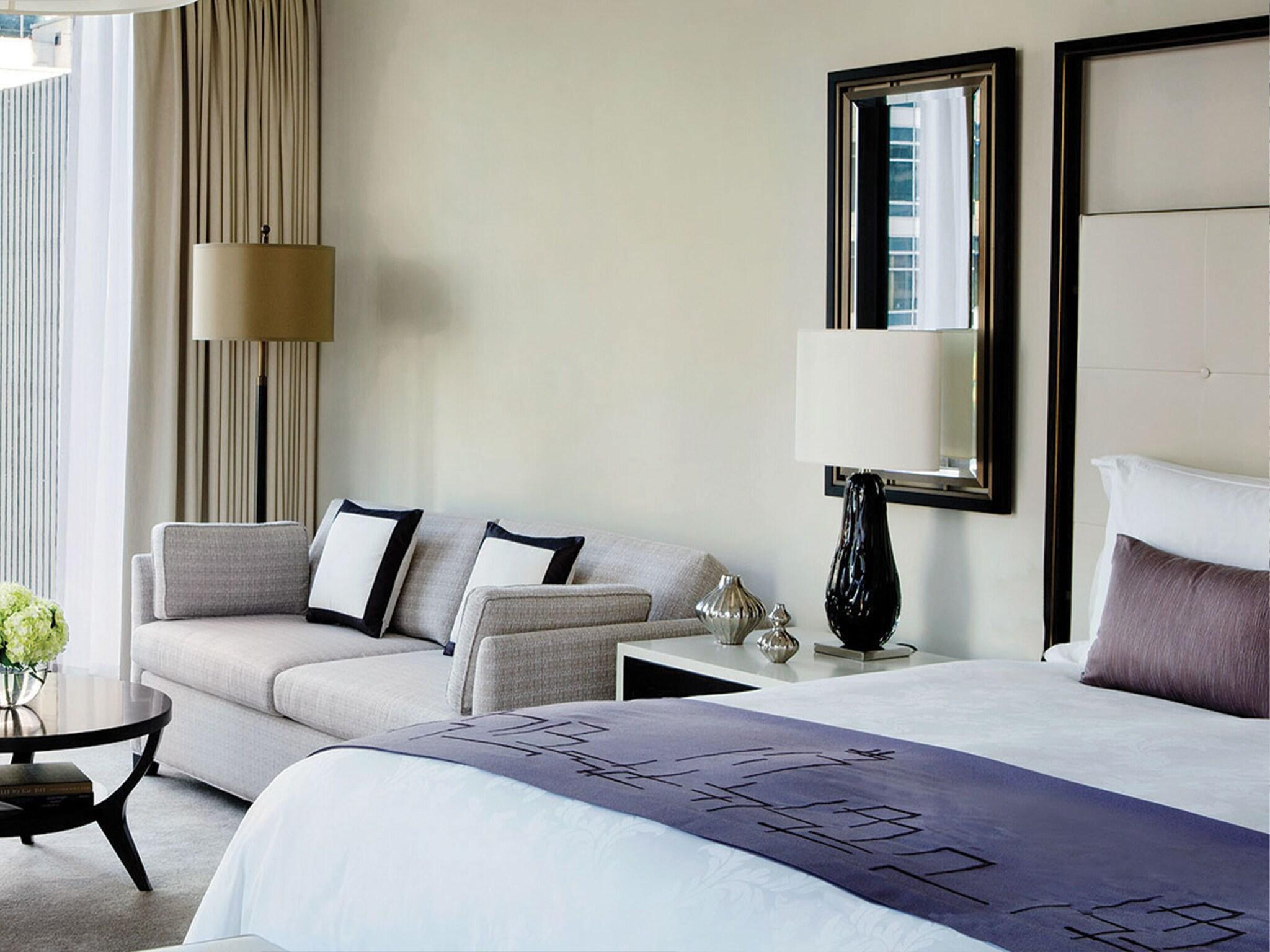 Junior Suite King Size Bed