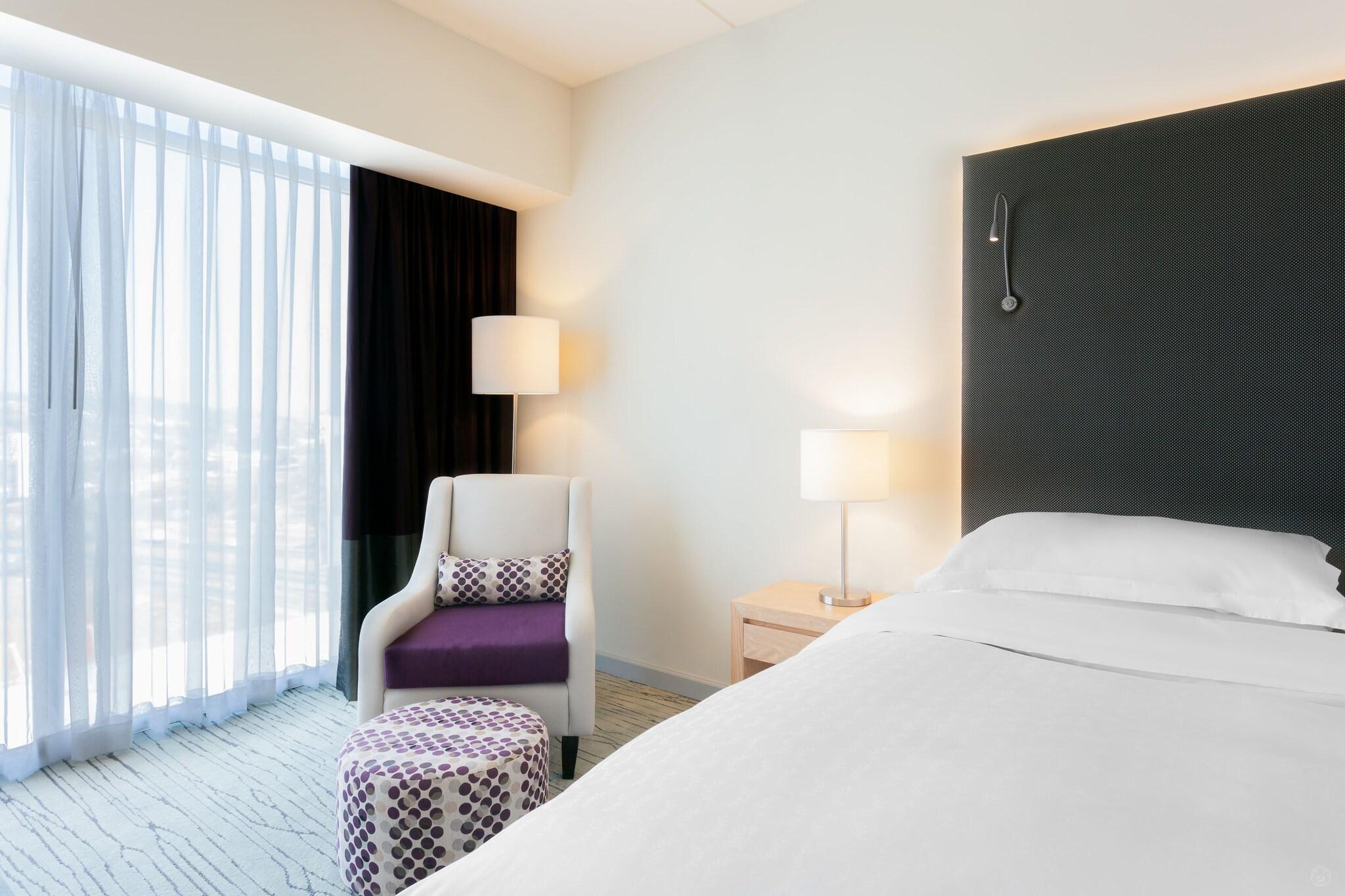 Double King Bed Non Smoking