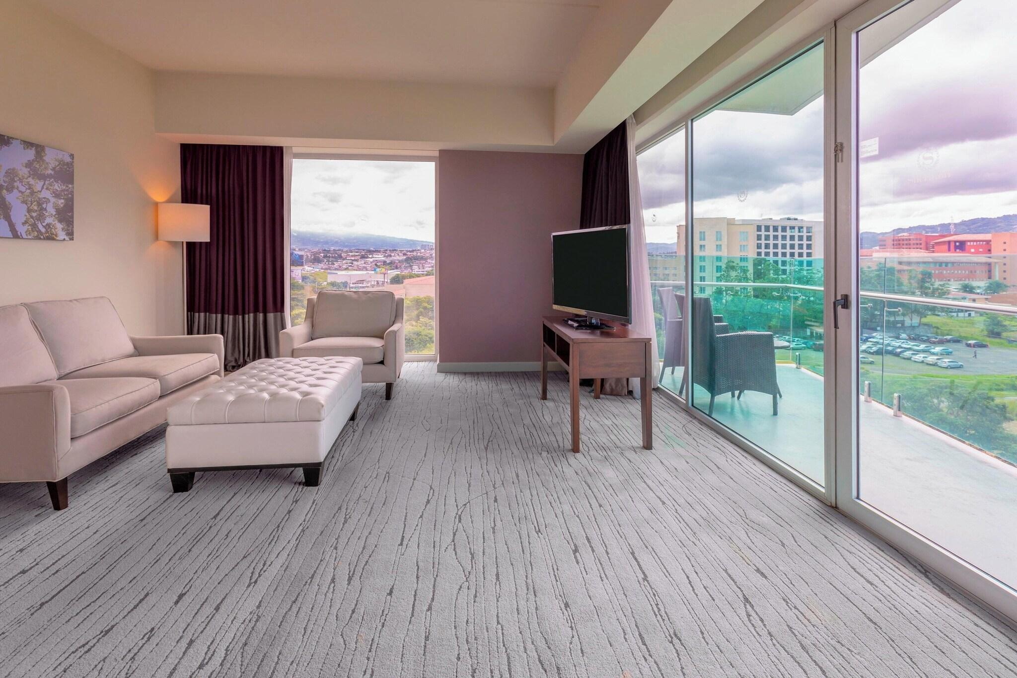 Double Club with Views