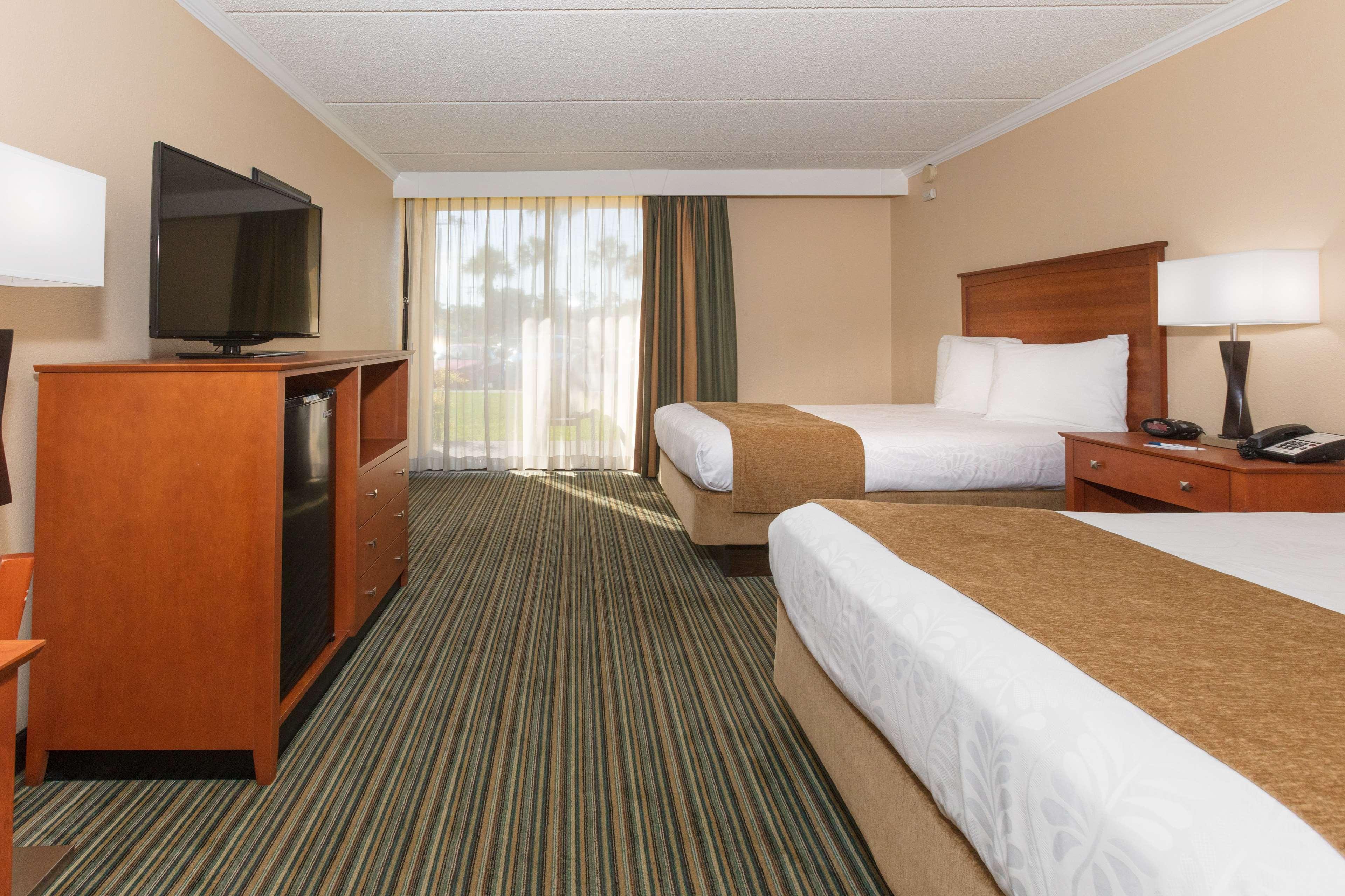 Room Two Double Beds Non Smoking