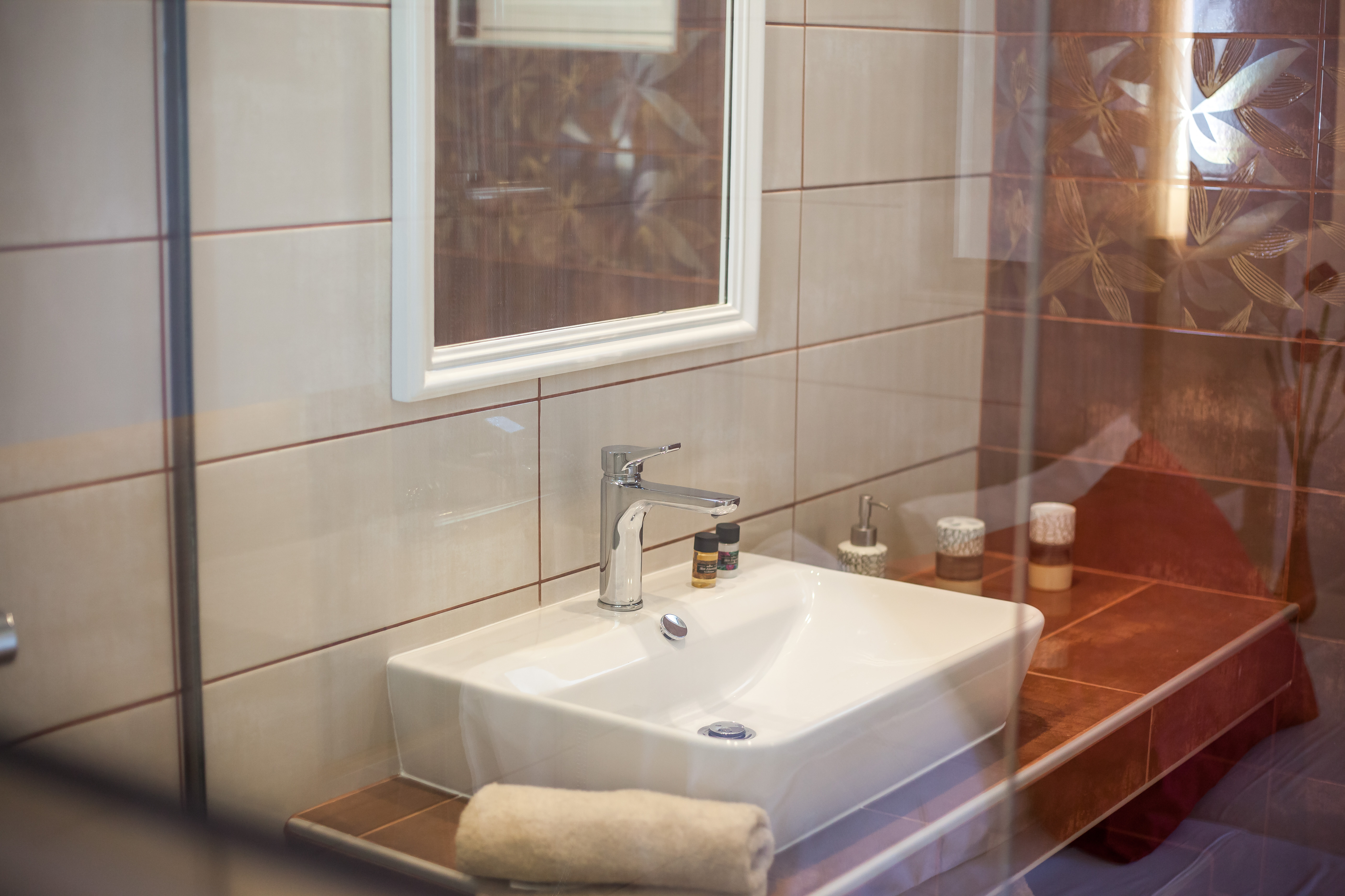 Studio Deluxe Capacity 2