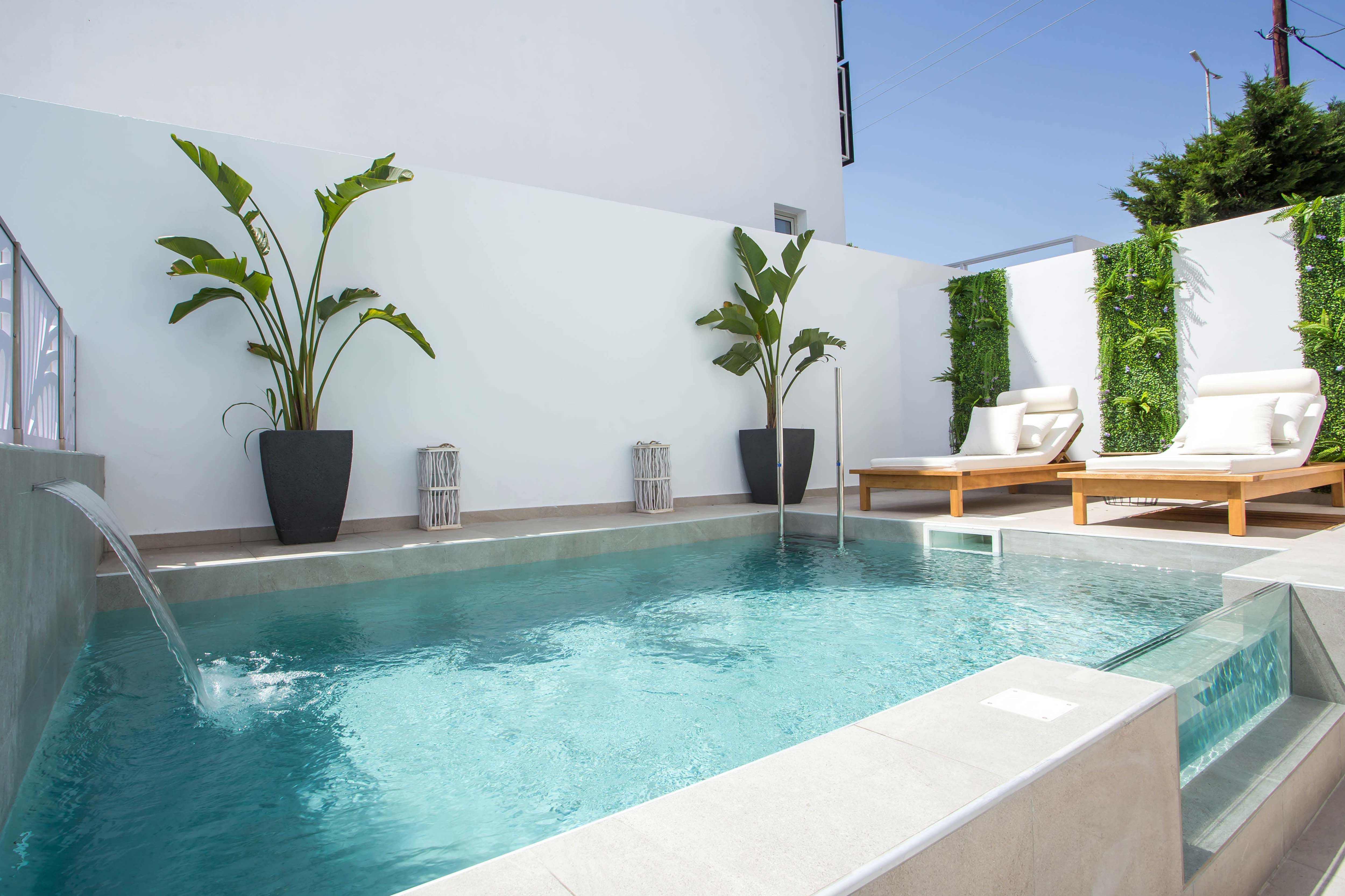 Suite with Private Pool