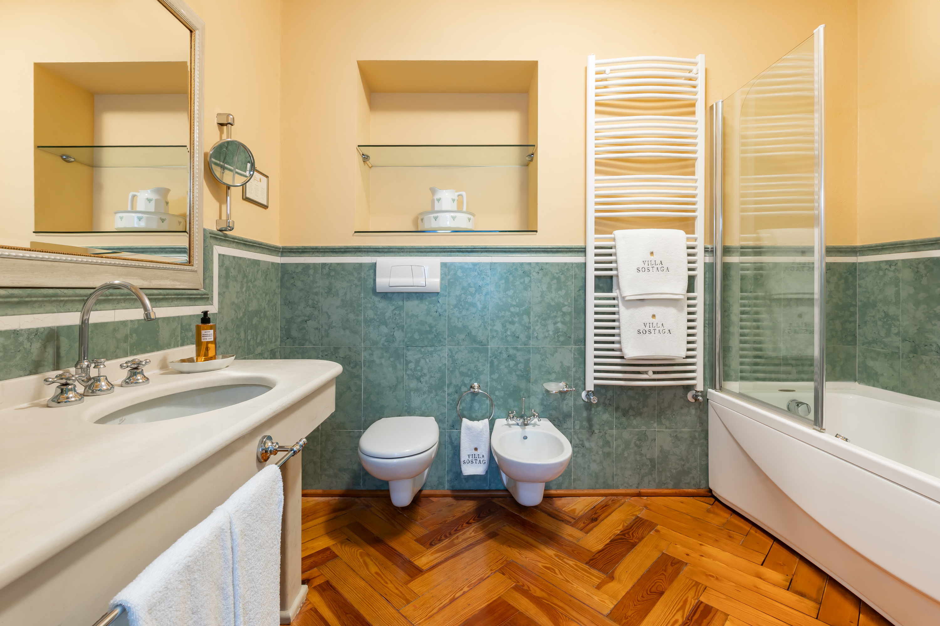 Junior Suite Lake View