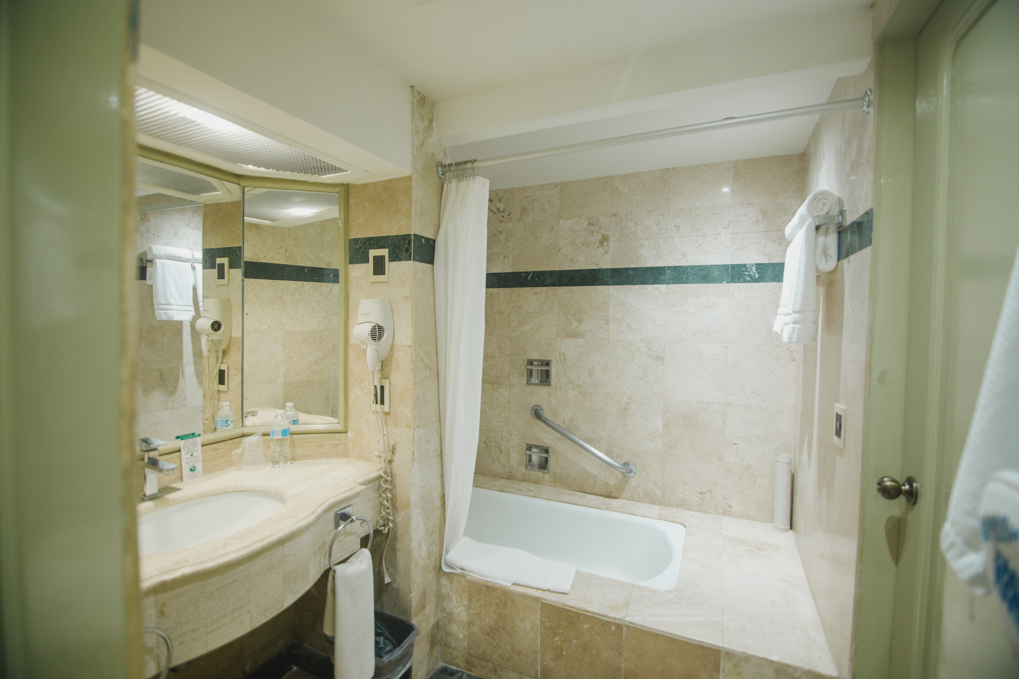 Junior Suite King Size Bed