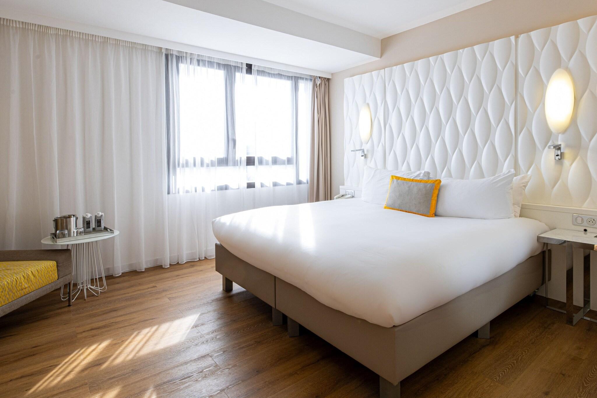 Double Superior King Bed