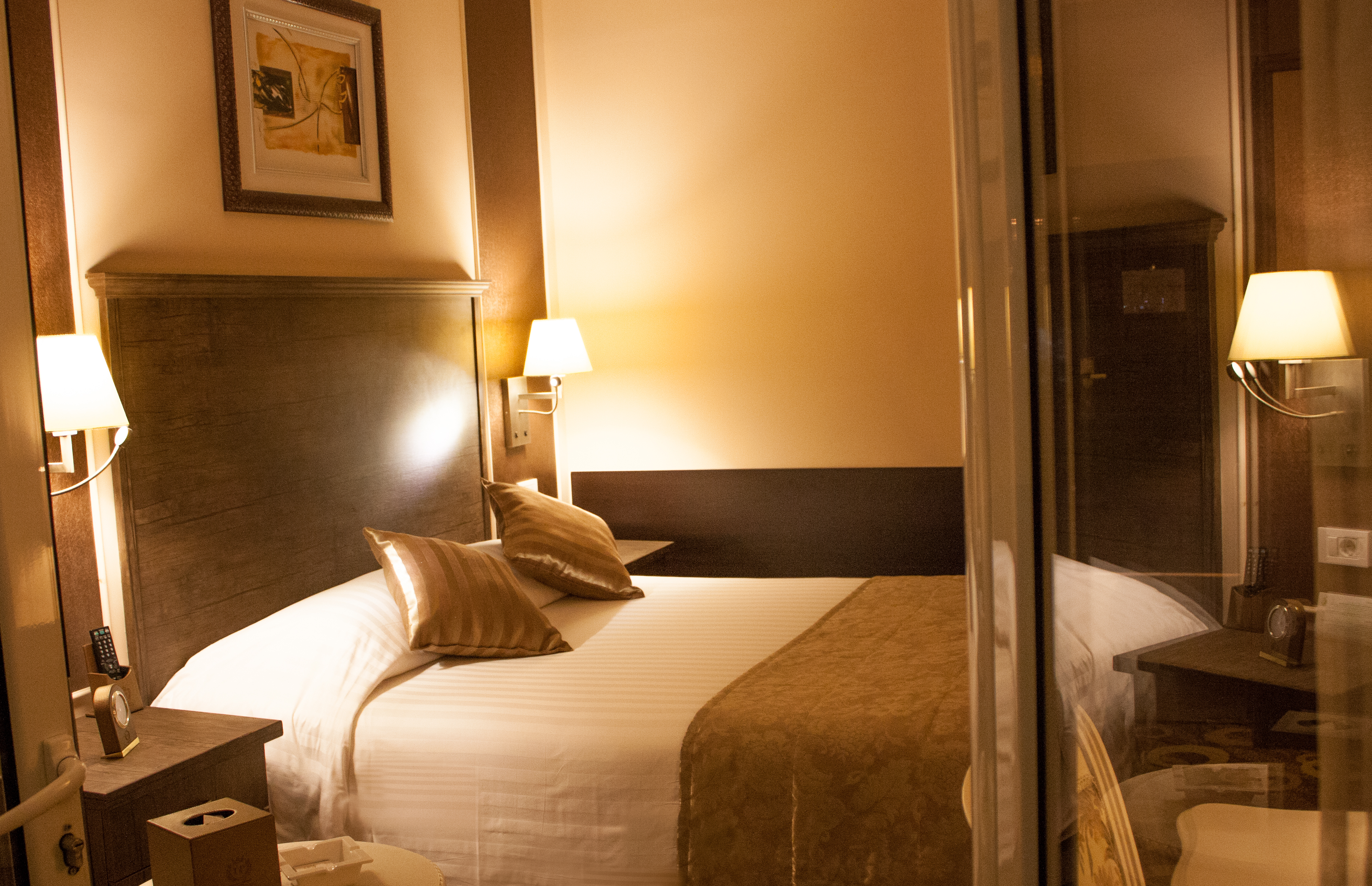 Double King Size Bed