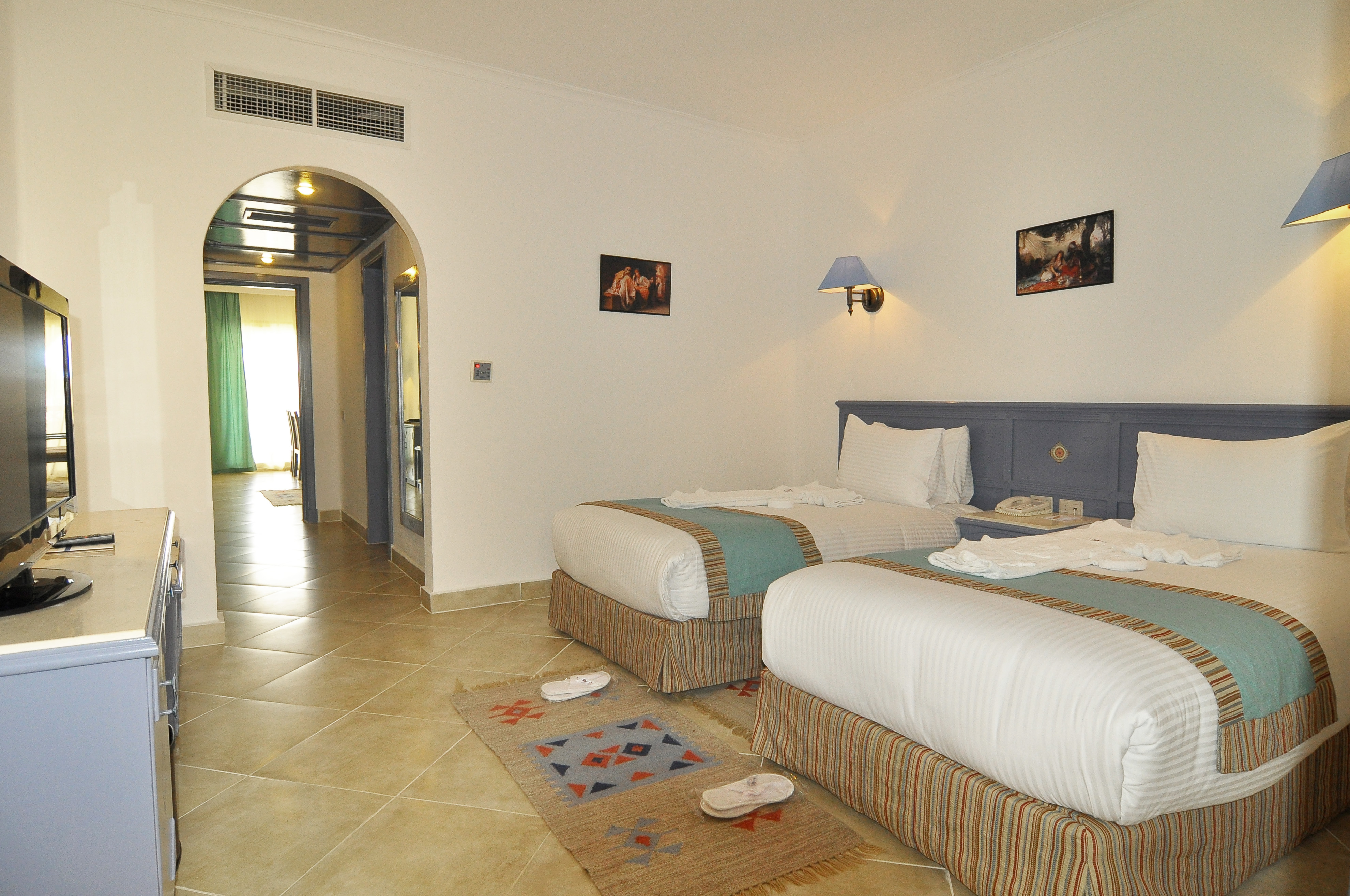 Family Room Garden View