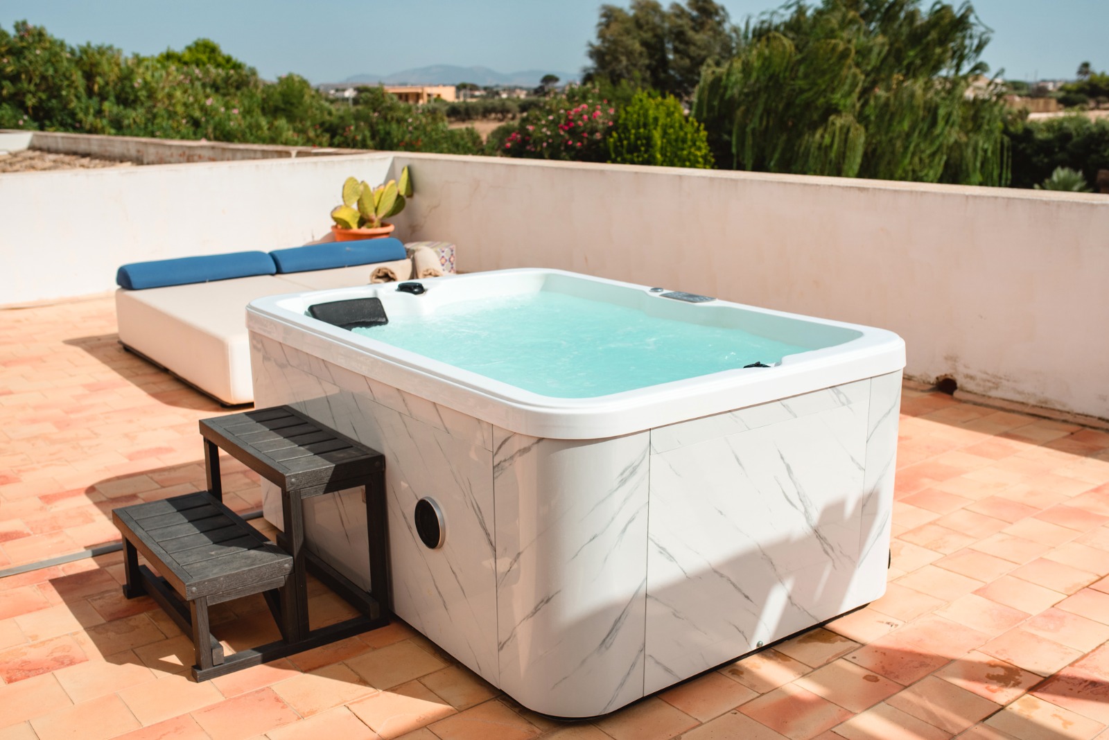 Double or Twin Deluxe