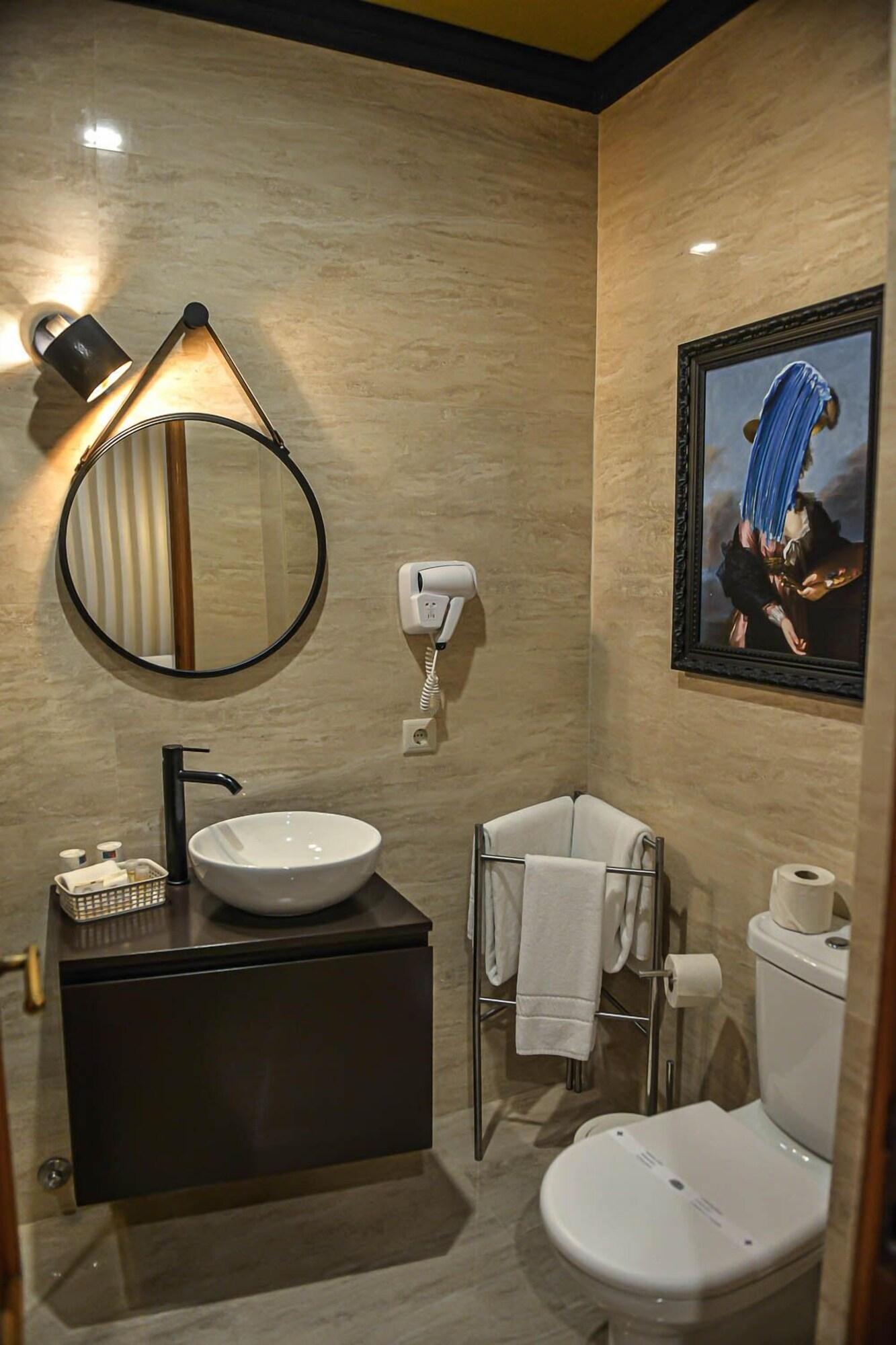 Quadruple Two Double Beds