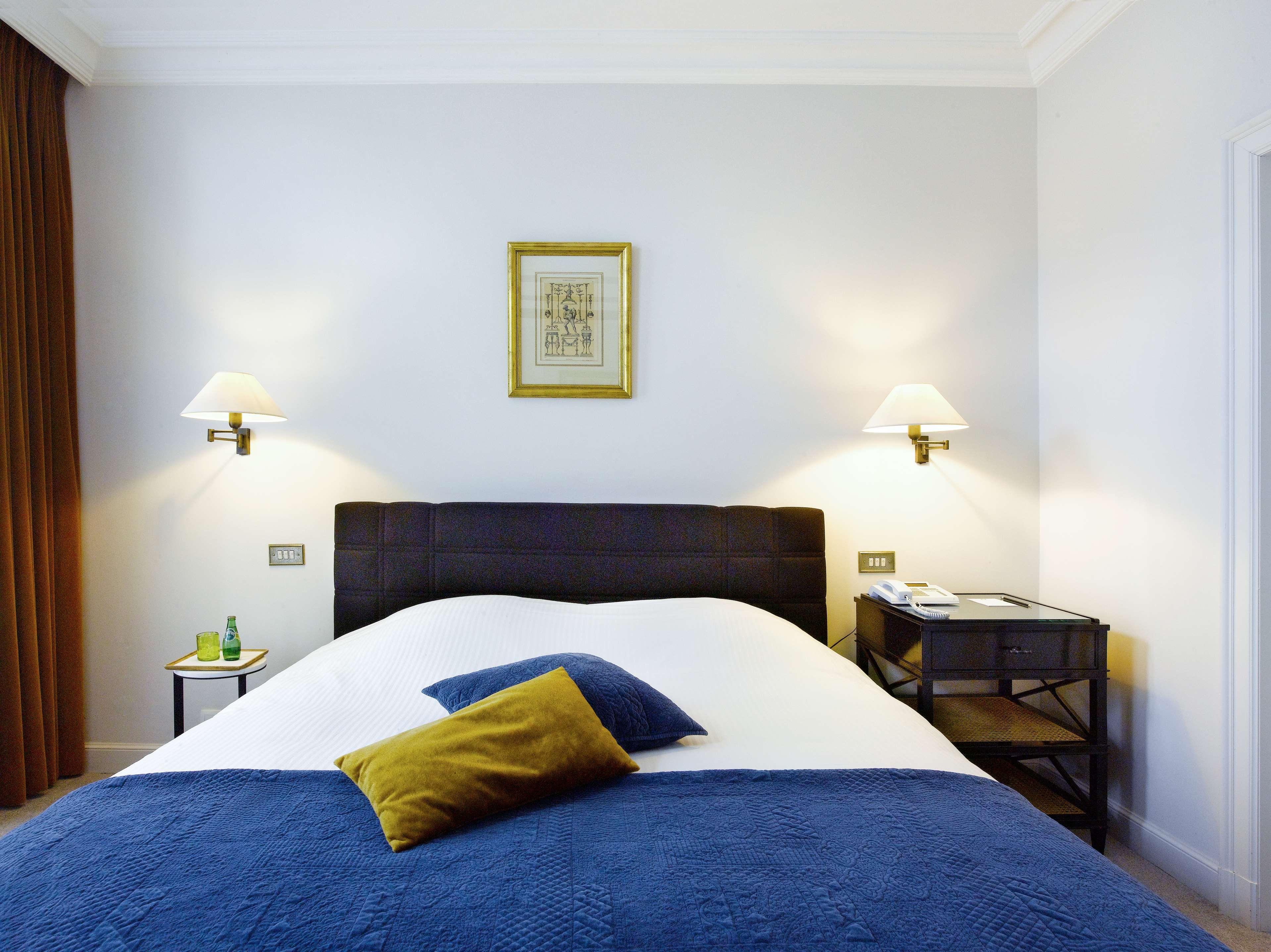 Junior Suite King Size Bed