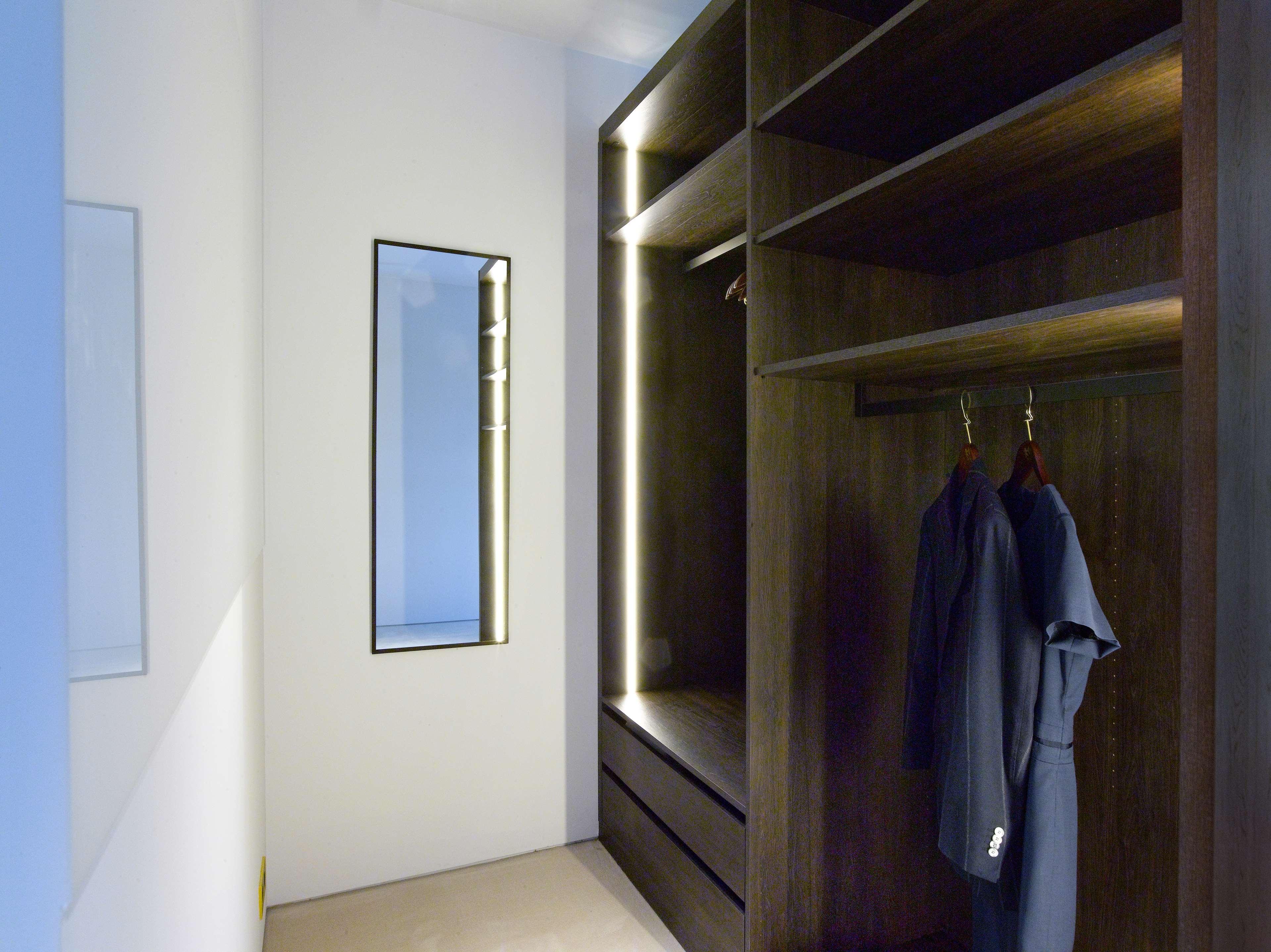 Apartment Queen Size Bed