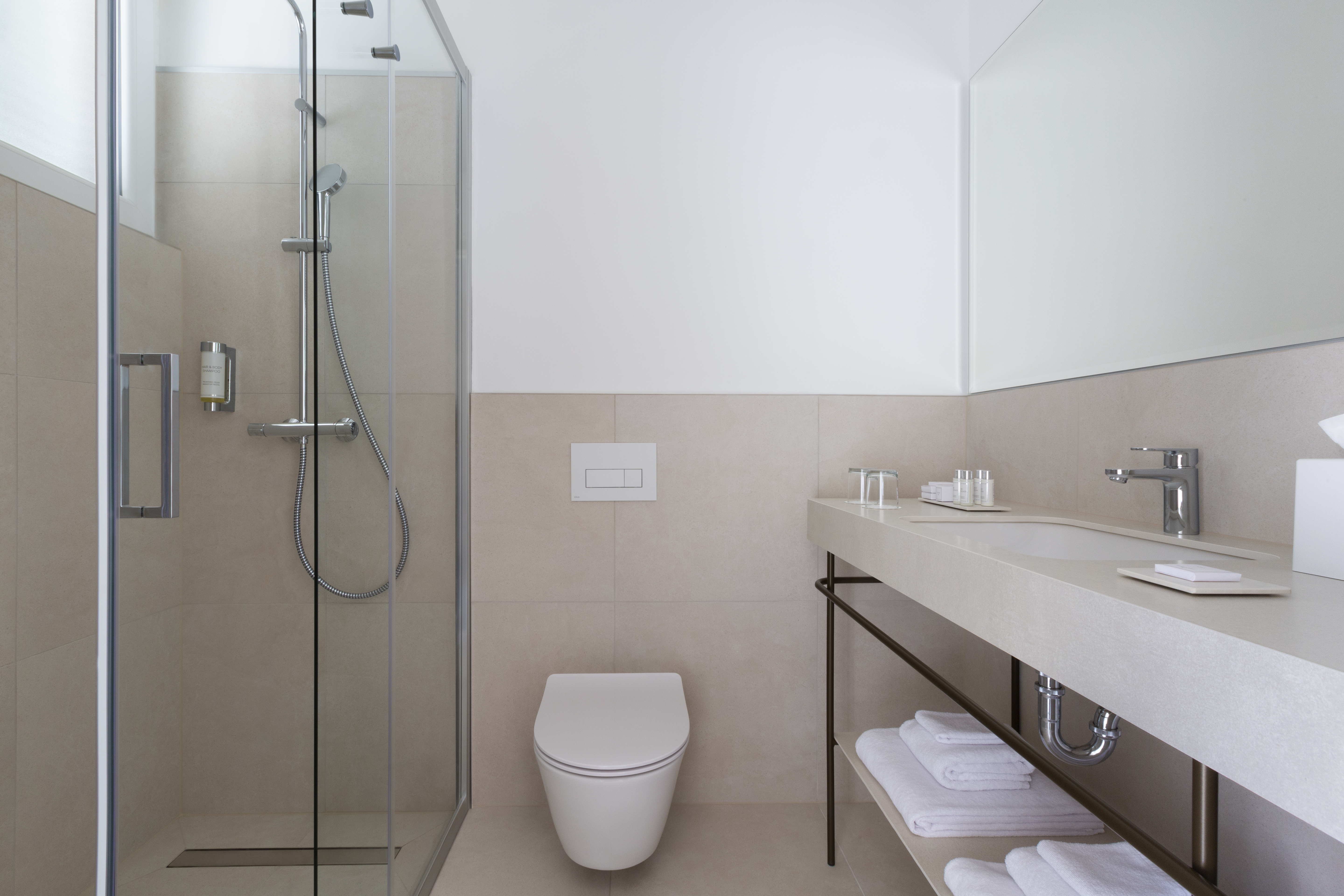 Junior Suite Side Sea View with Balcony