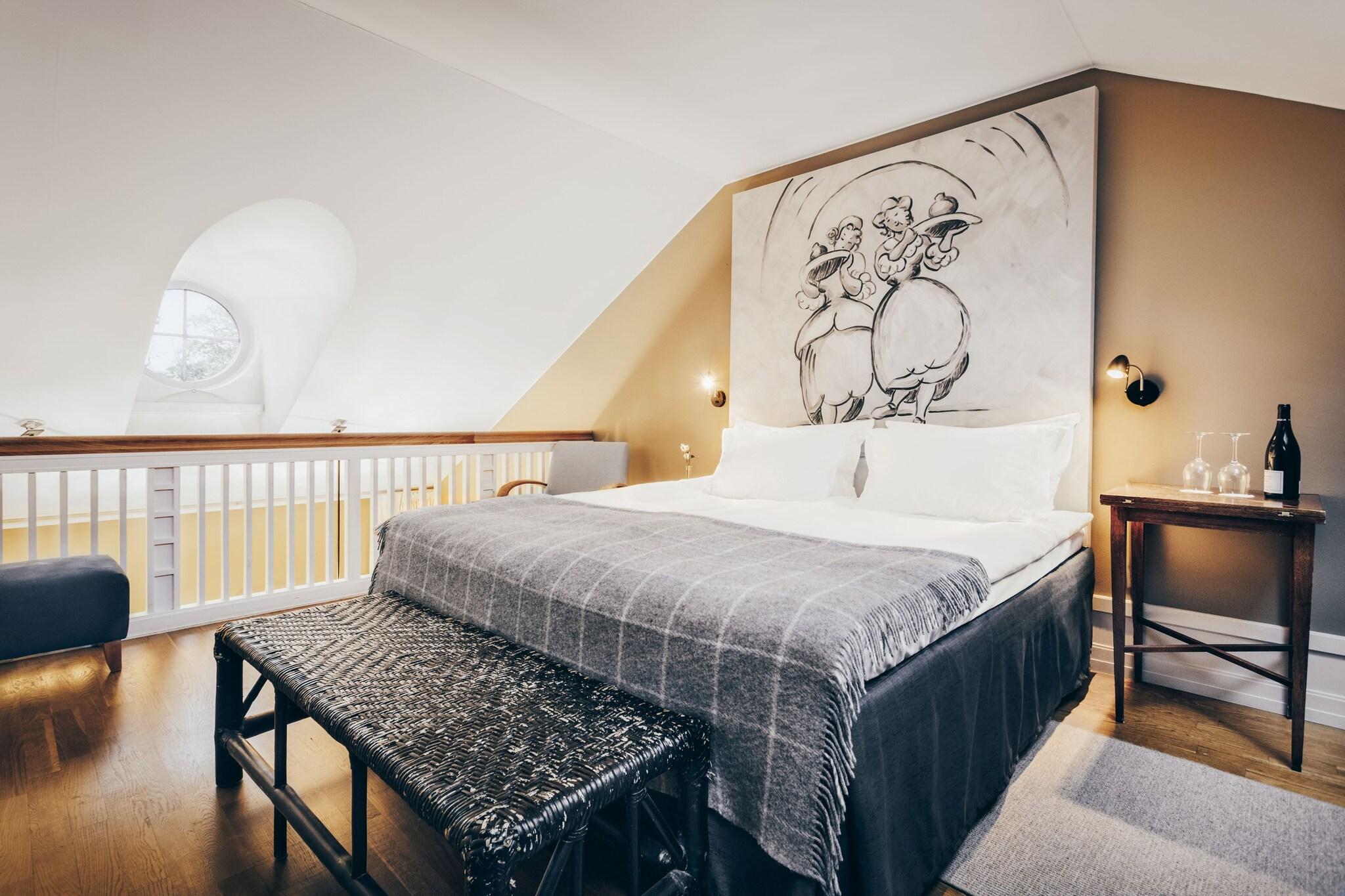 Junior Suite King Size Bed