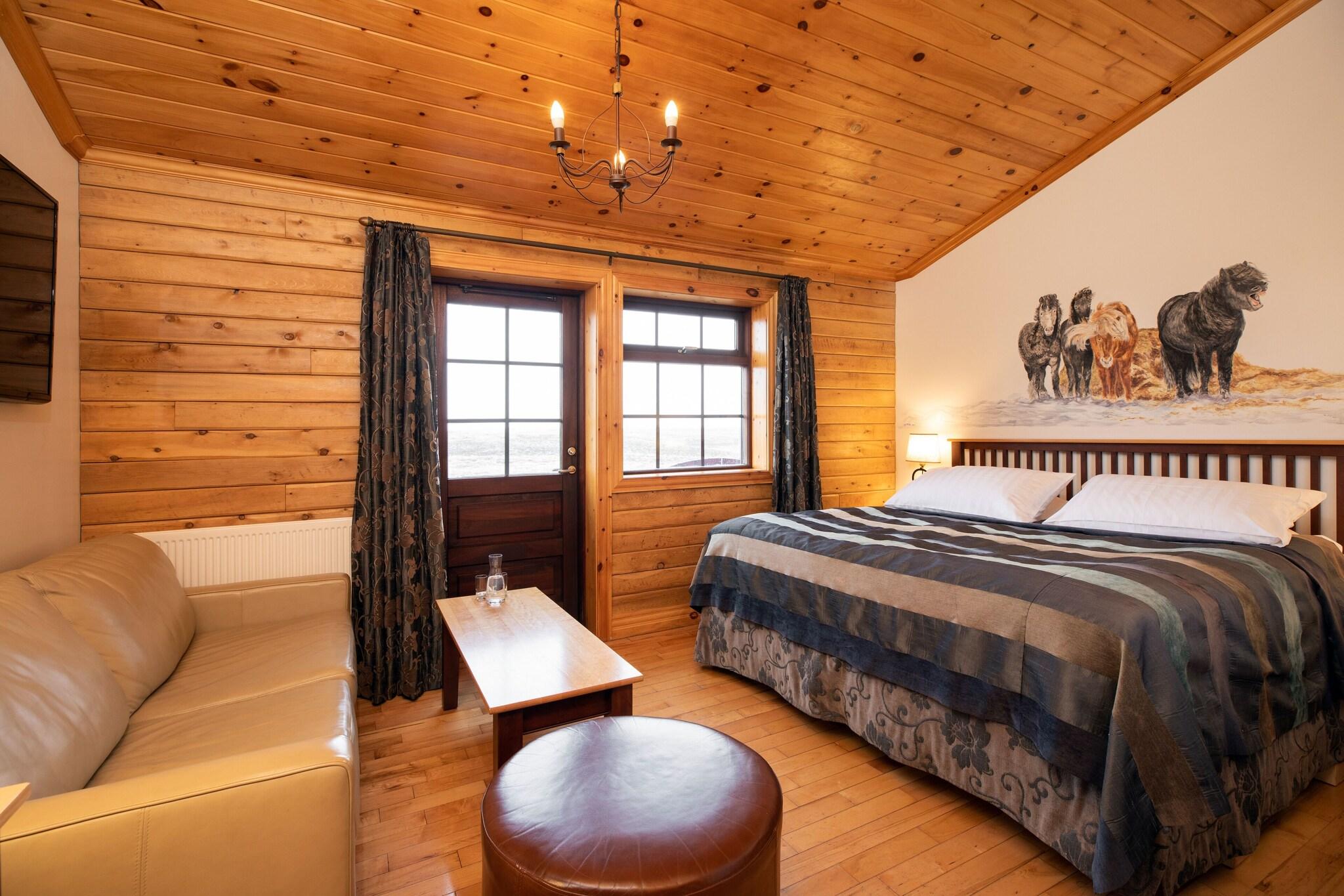 Double or Twin Deluxe King Bed