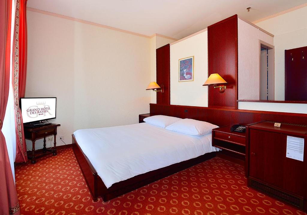 Family Room Standard