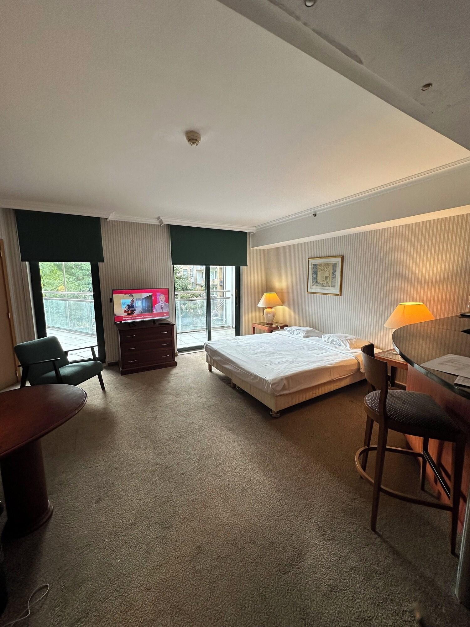 Studio with Double Bed