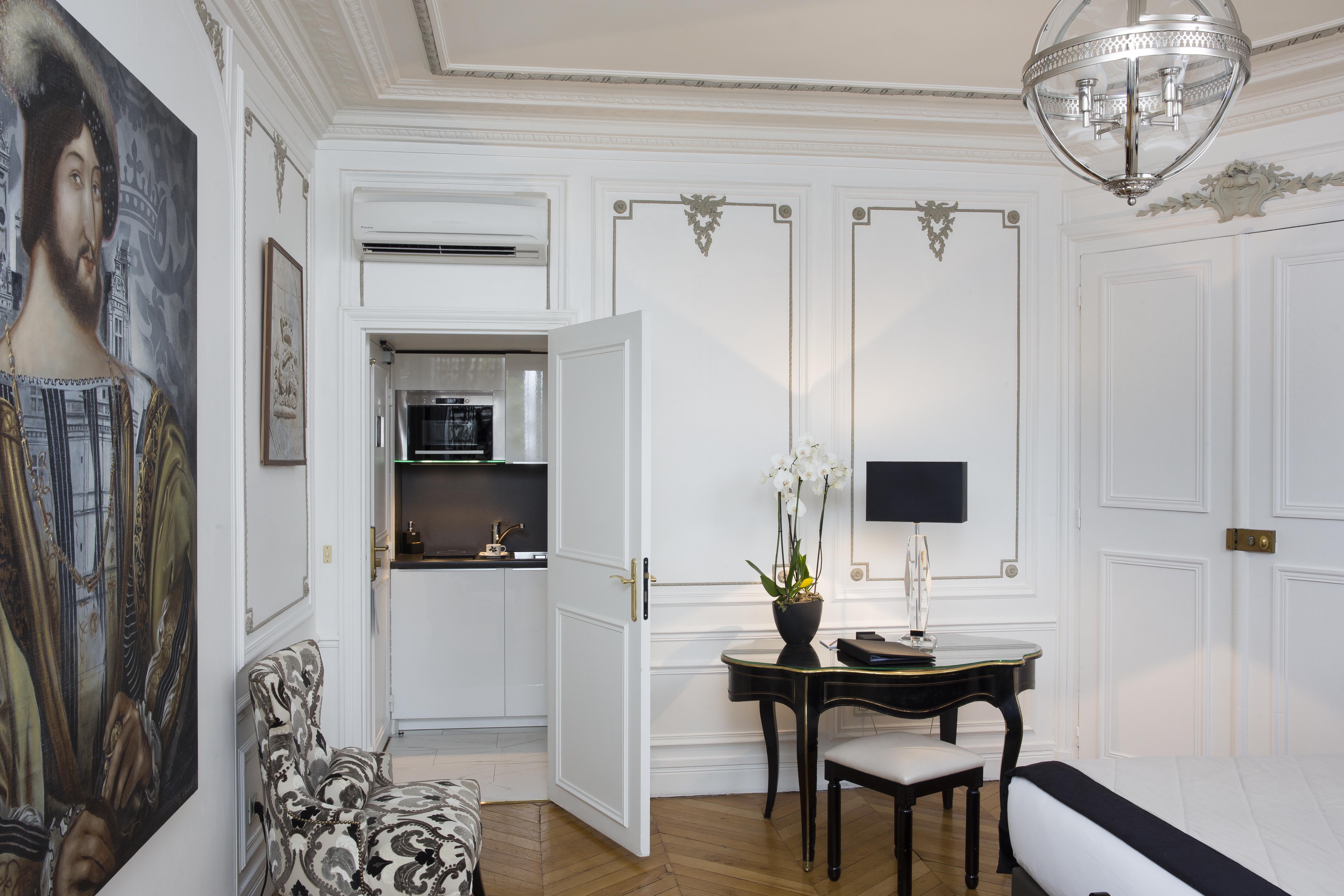 Double or Twin Deluxe