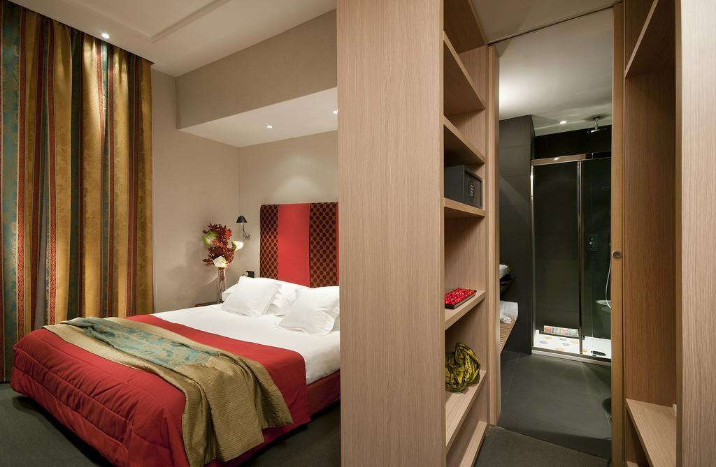 Double or Twin Standard