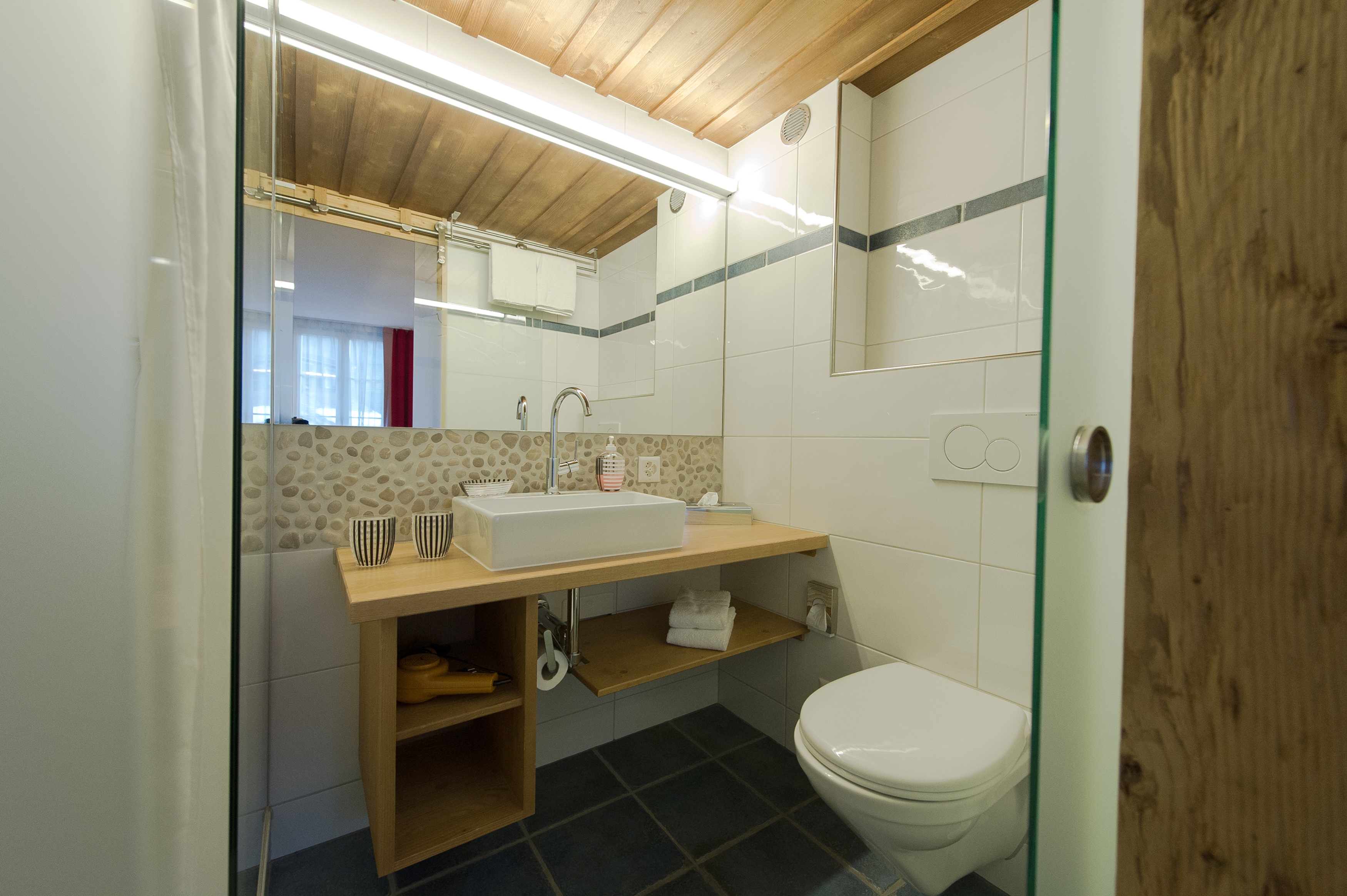 Double Capacity 2 Two Bedrooms