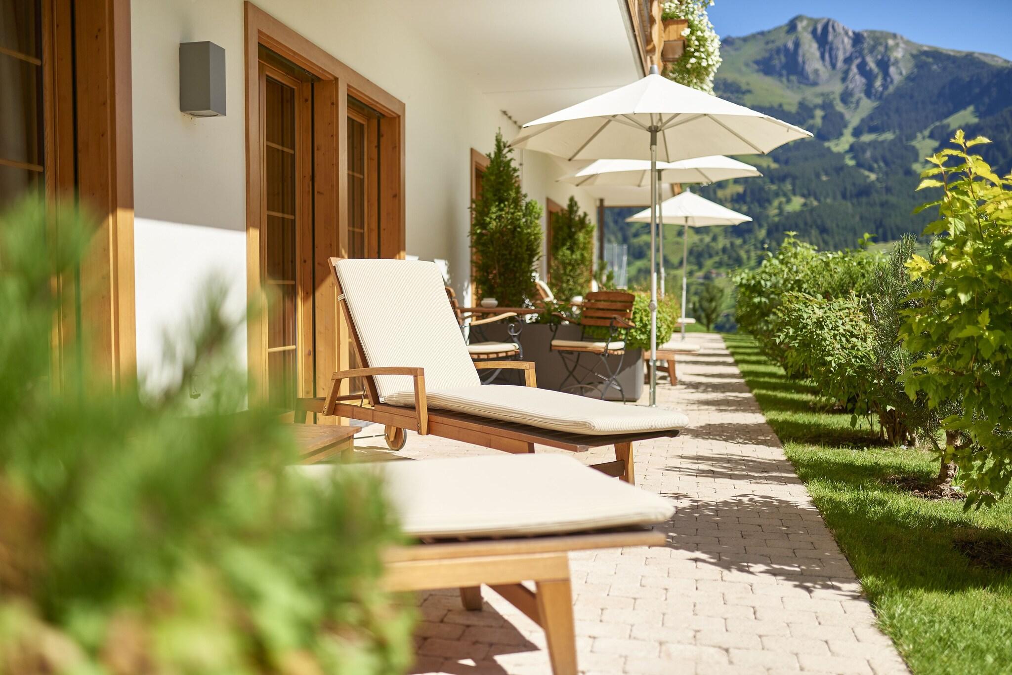 Suite Deluxe with Views