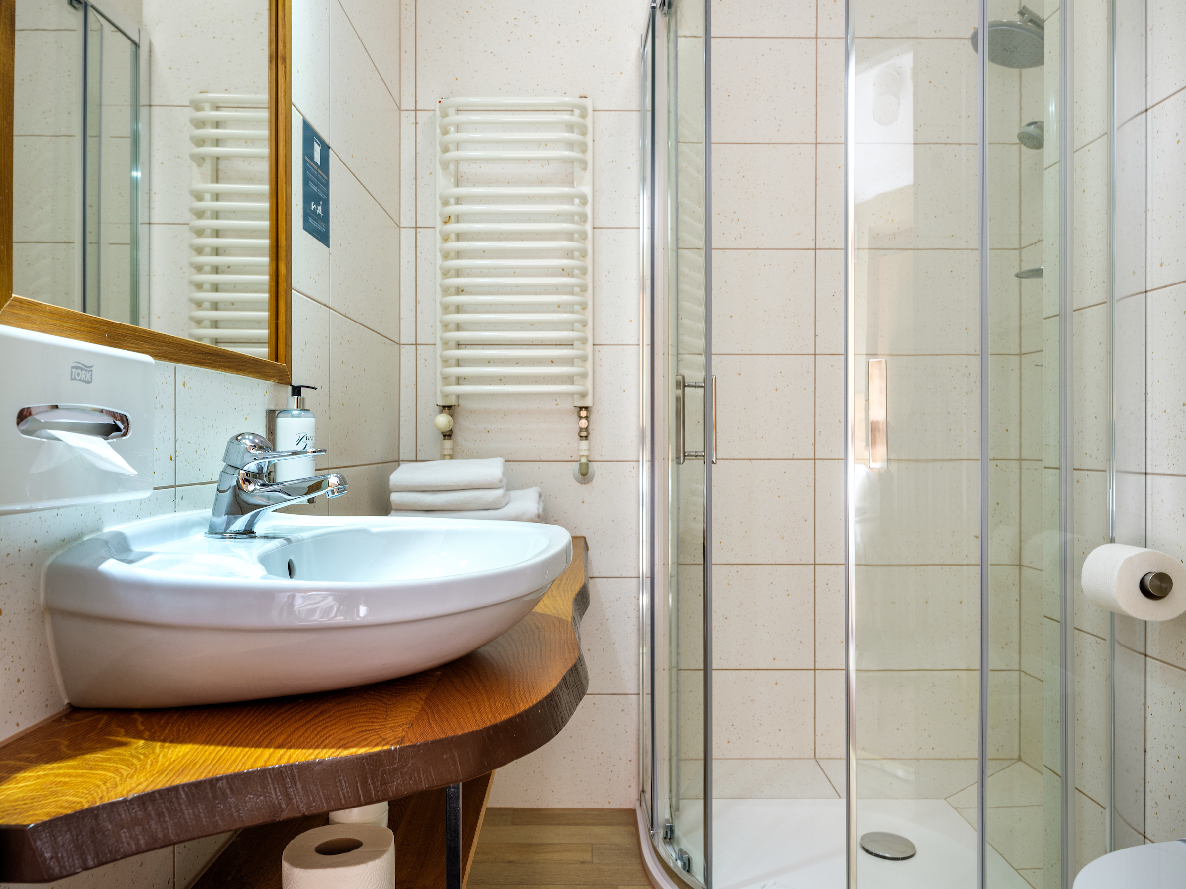 Double or Twin Standard