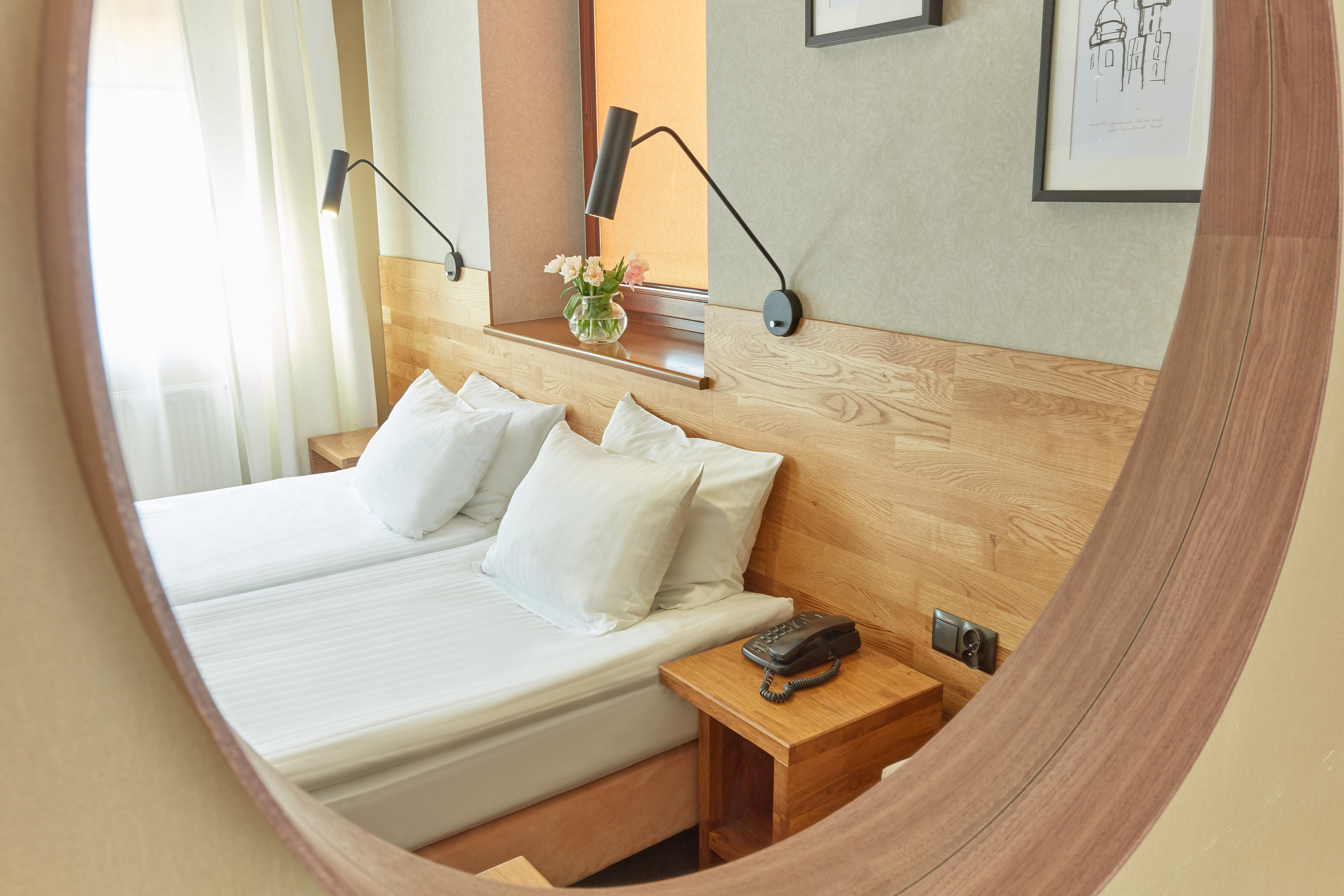 Double or Twin Standard