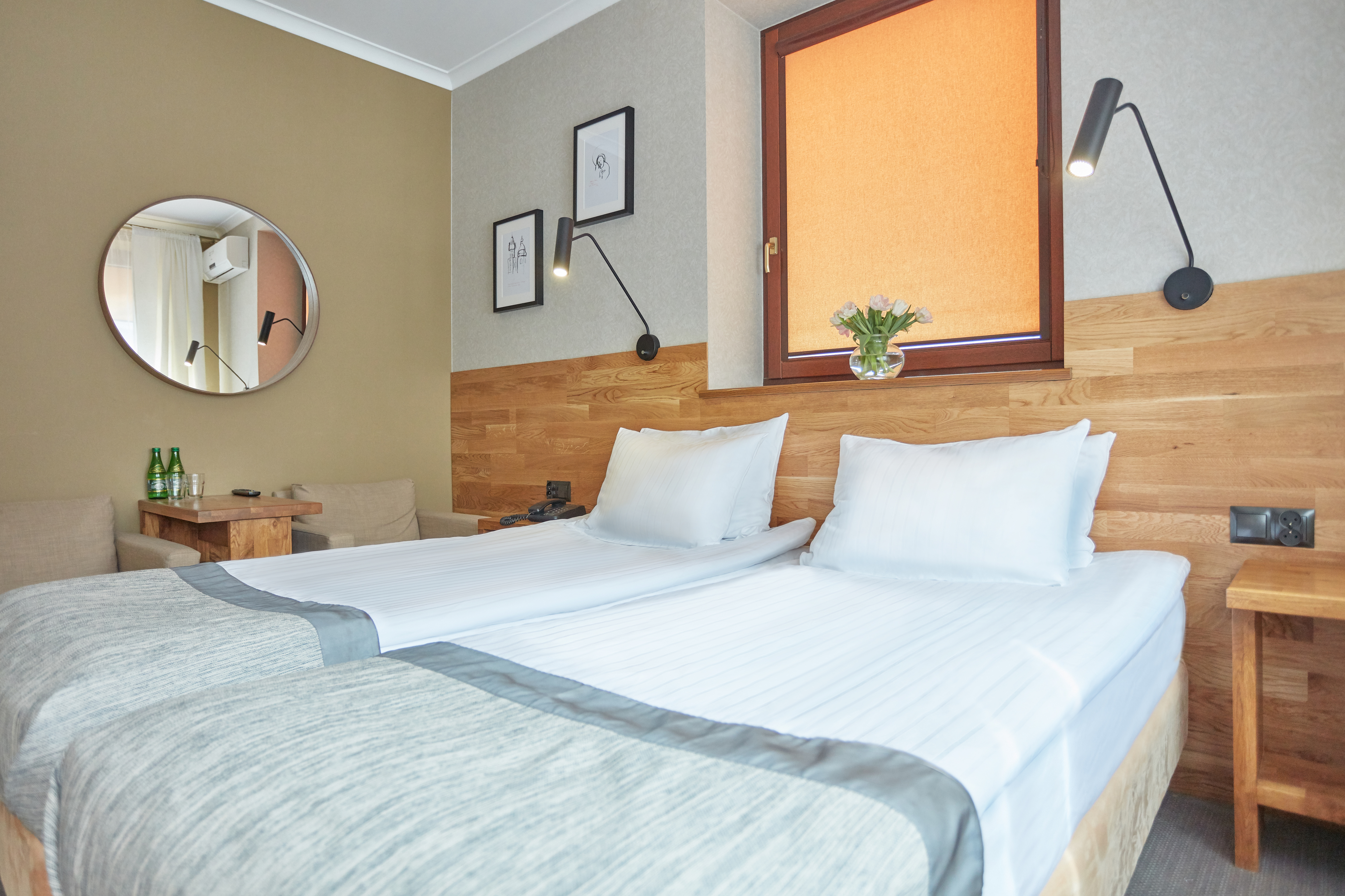 Double or Twin Standard