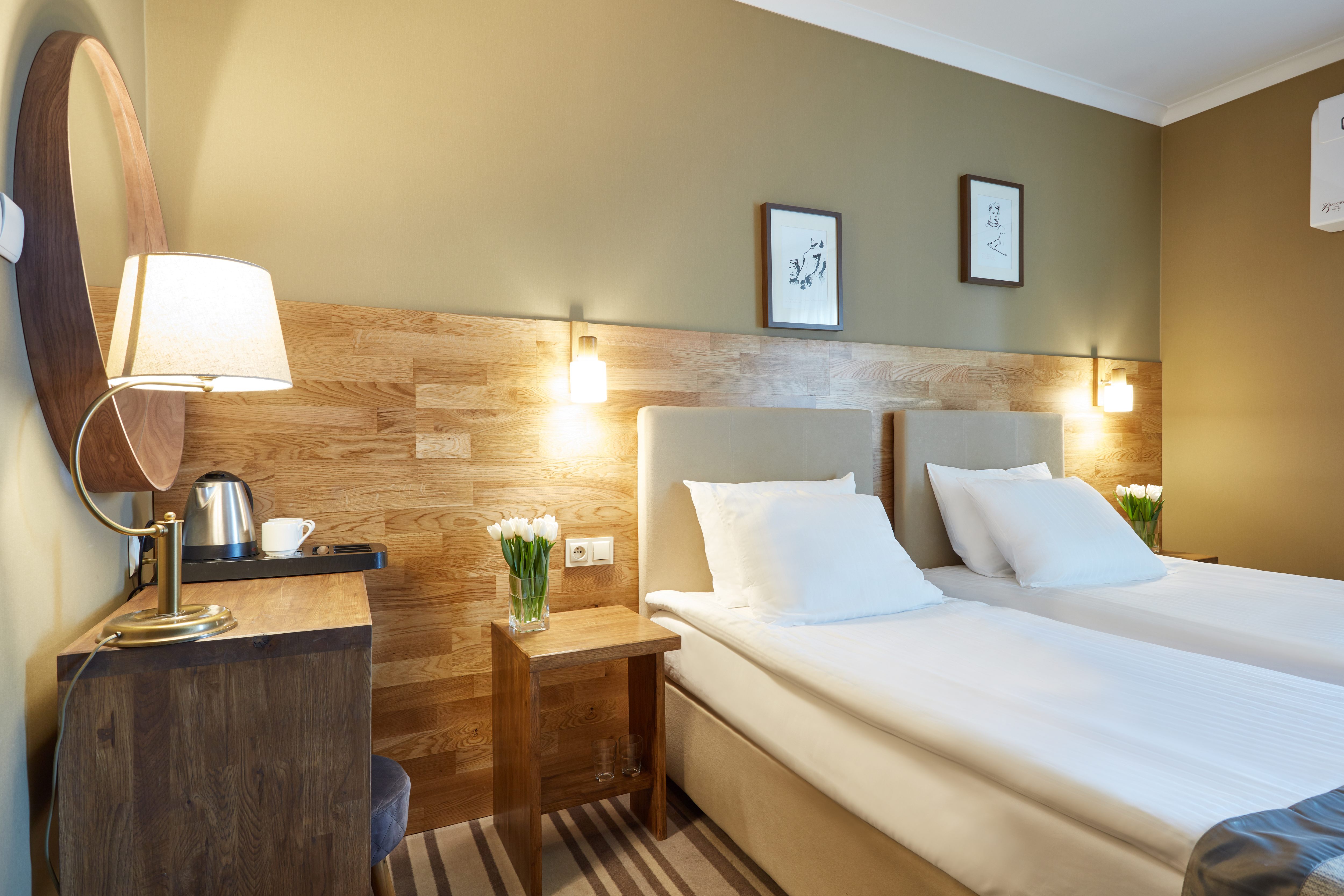 Double or Twin Standard