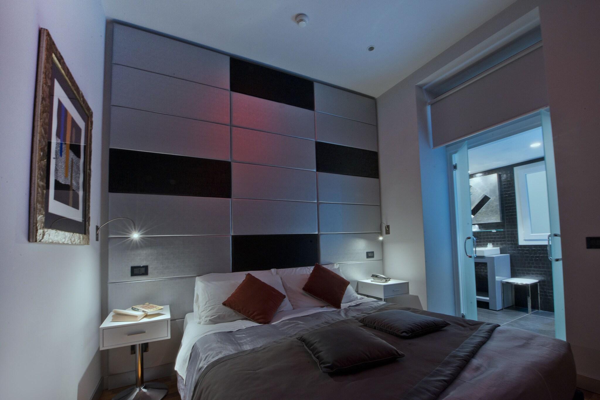 Double or Twin Queen Size Bed