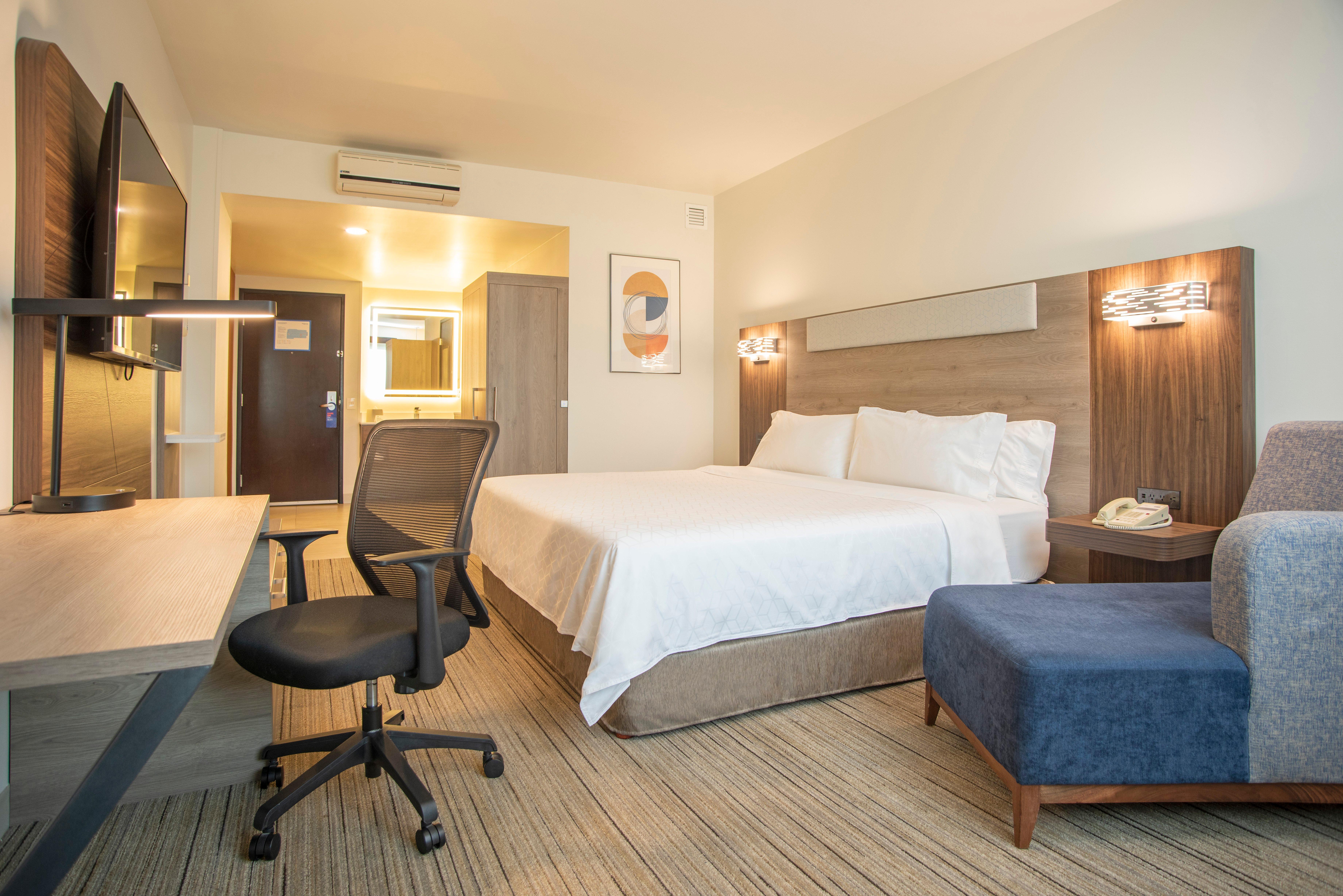 Double King Size Bed