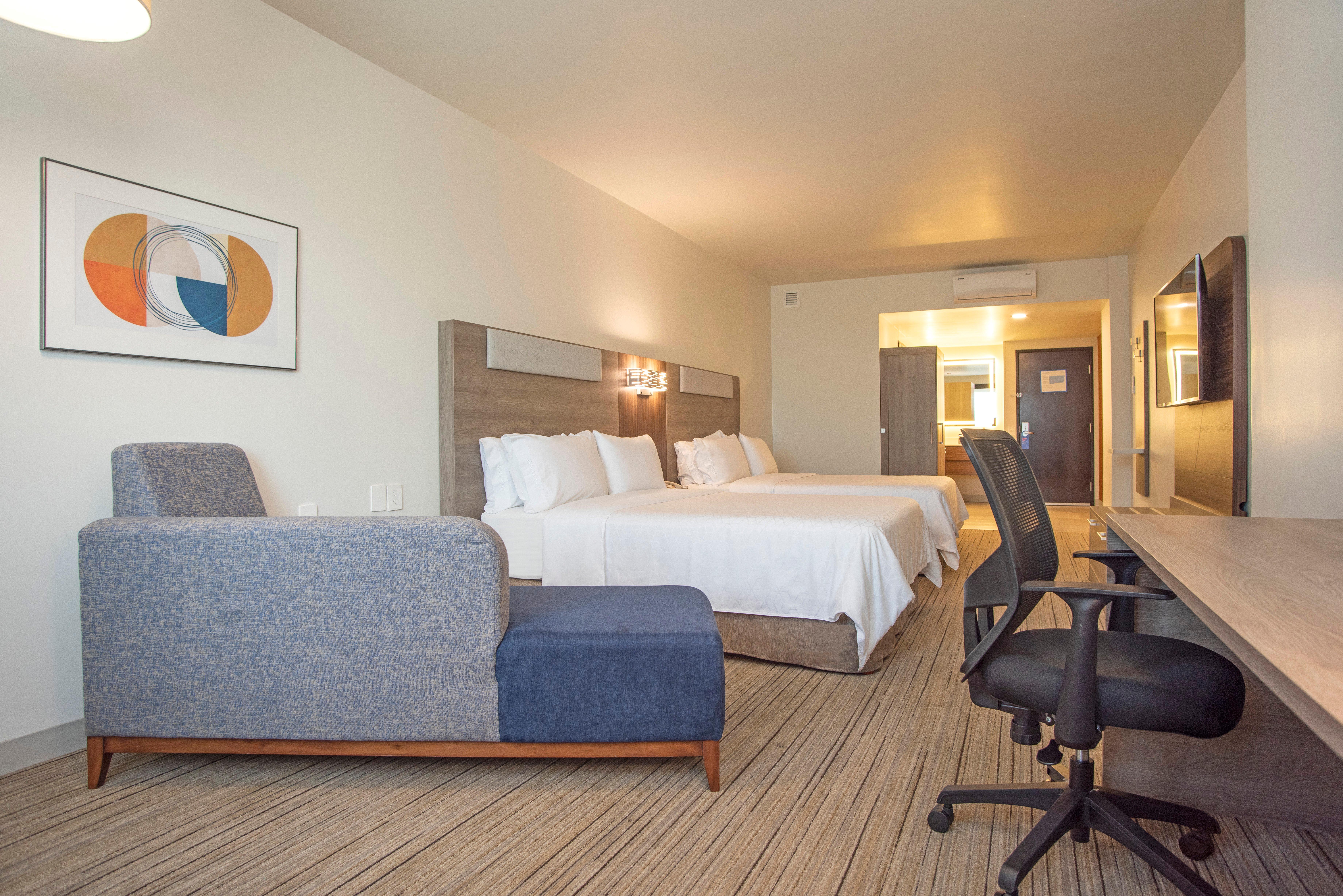 Double Two Queen Beds