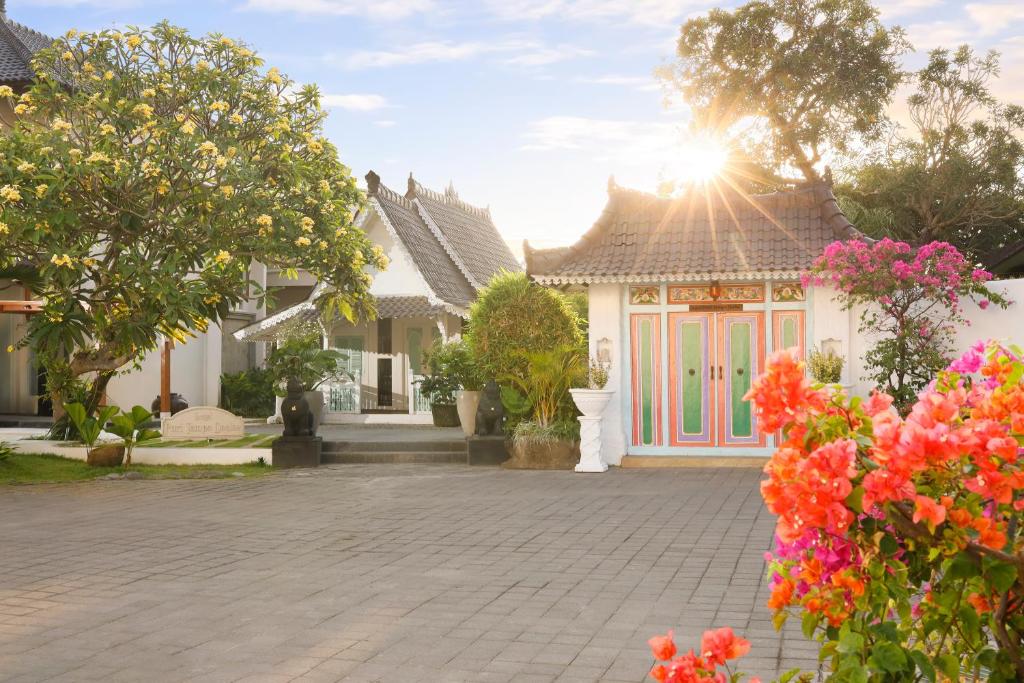 Double or Twin Superior