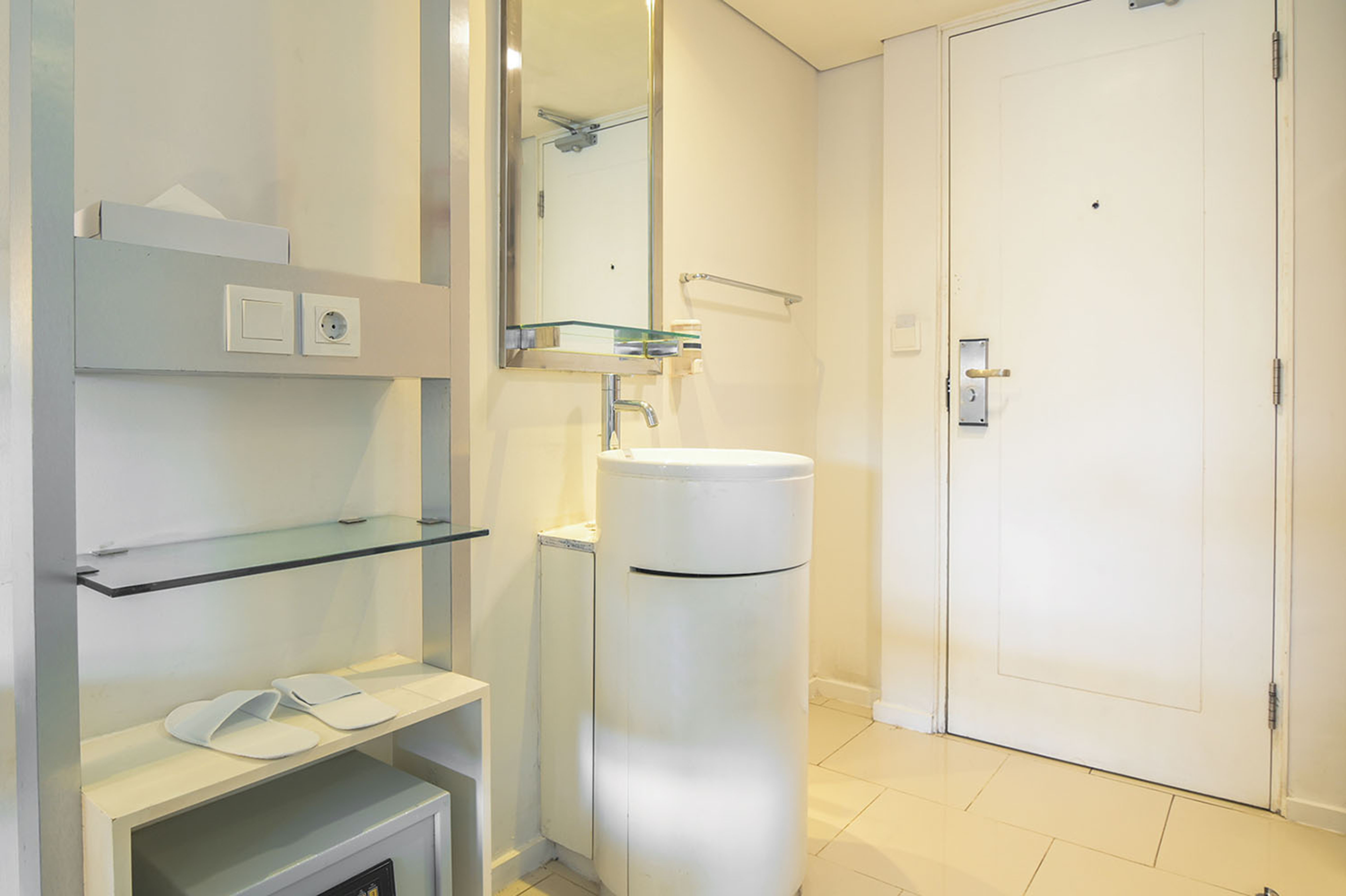 Double or Twin Standard