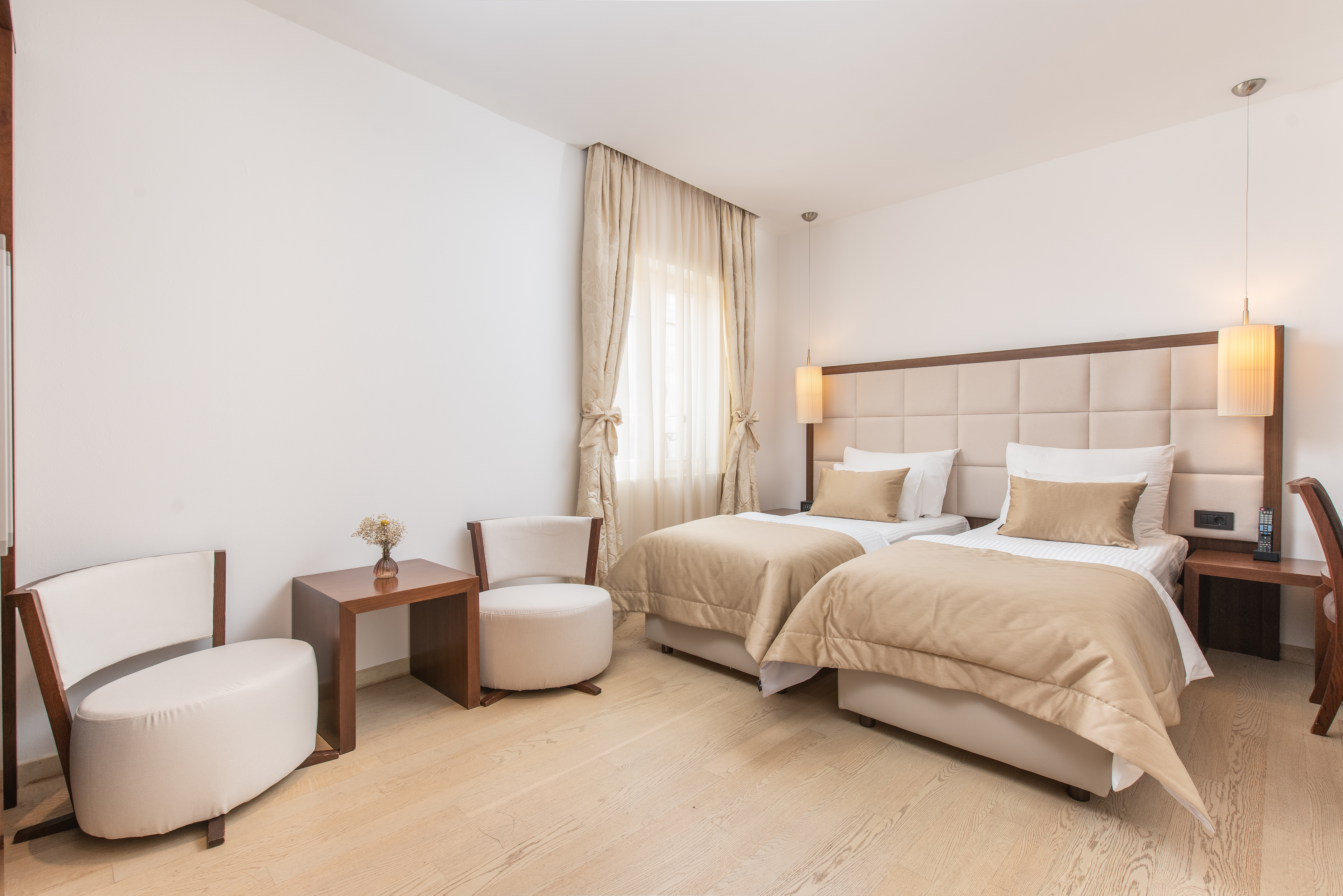 Double or Twin Superior